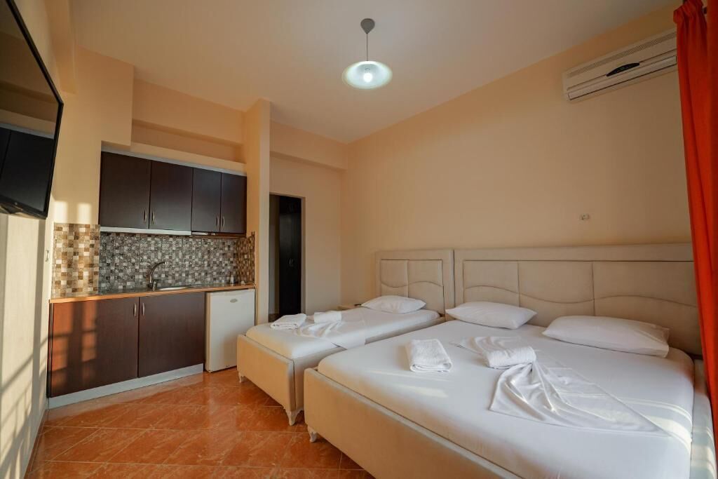 Melsi Apartments