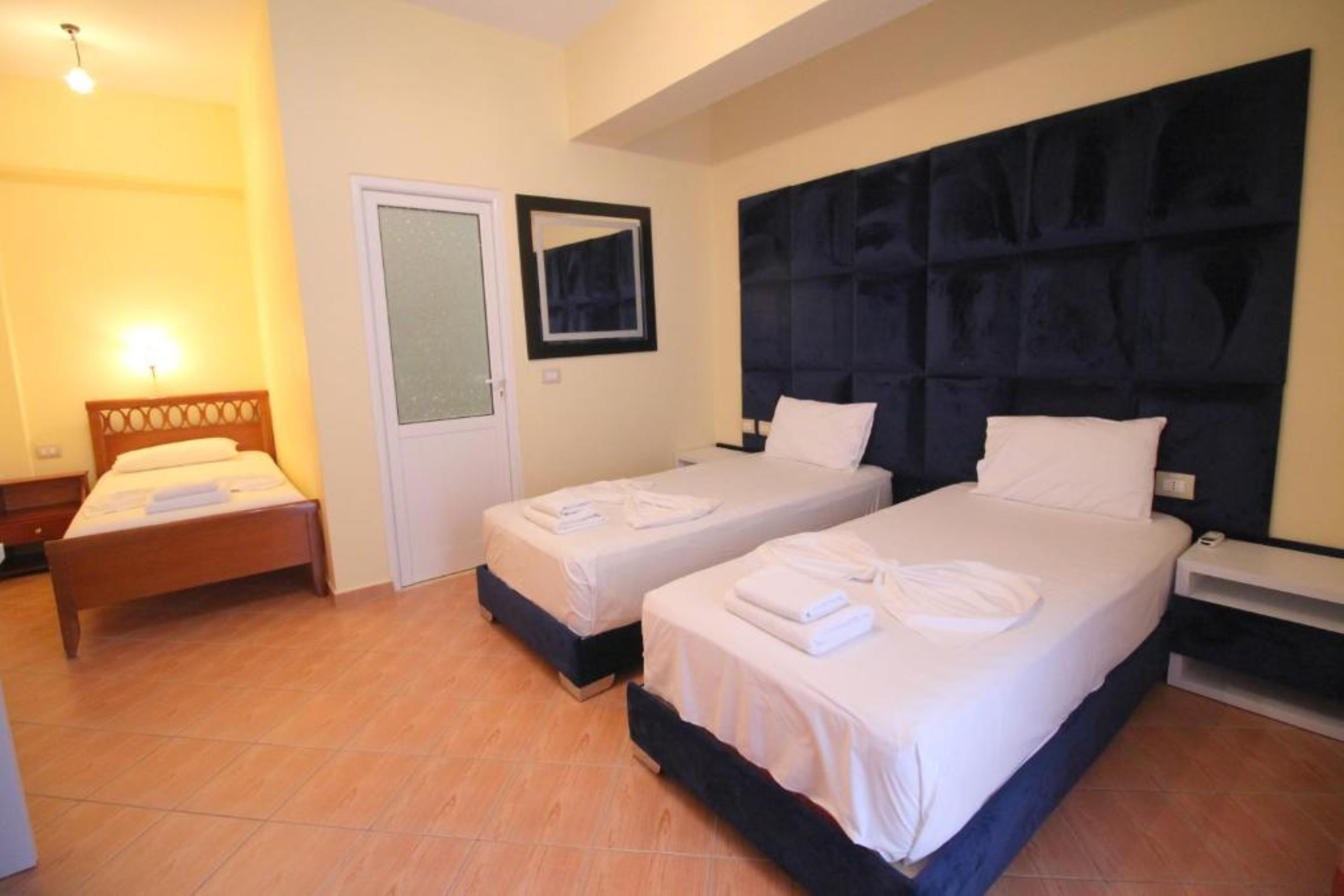 Oskar Hotel