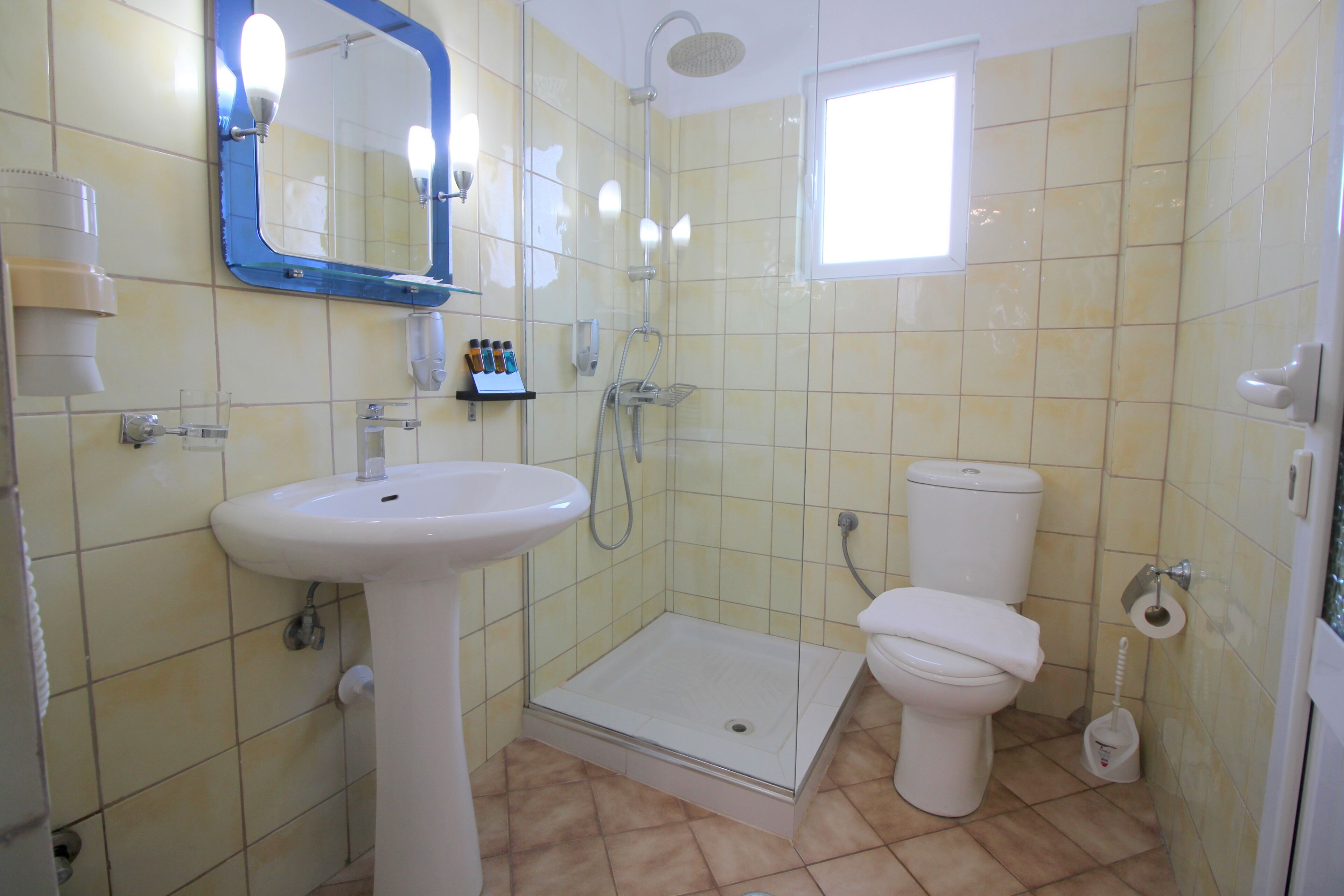 Oskar Hotel