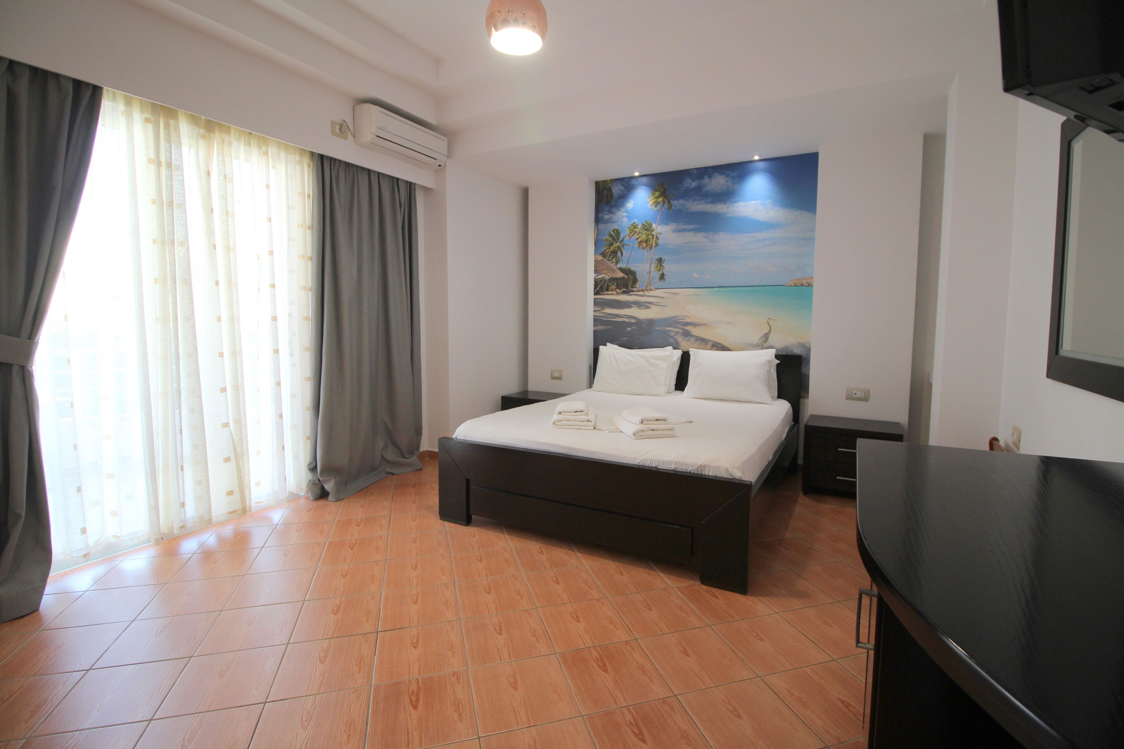 Oskar Hotel