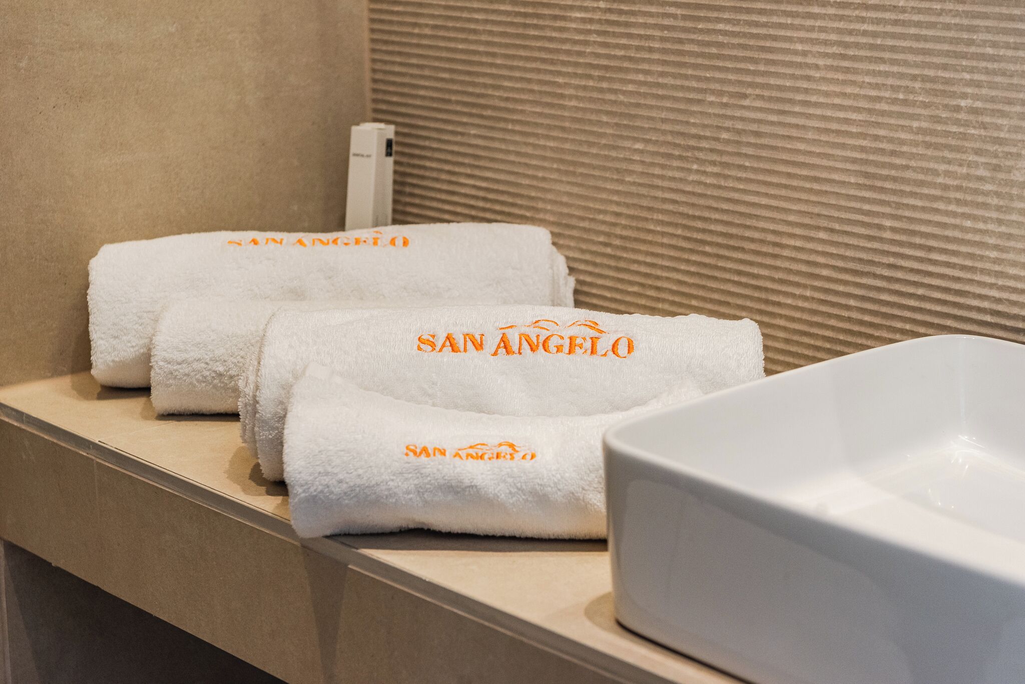 San Angelo Luxury Resort - Adults Only