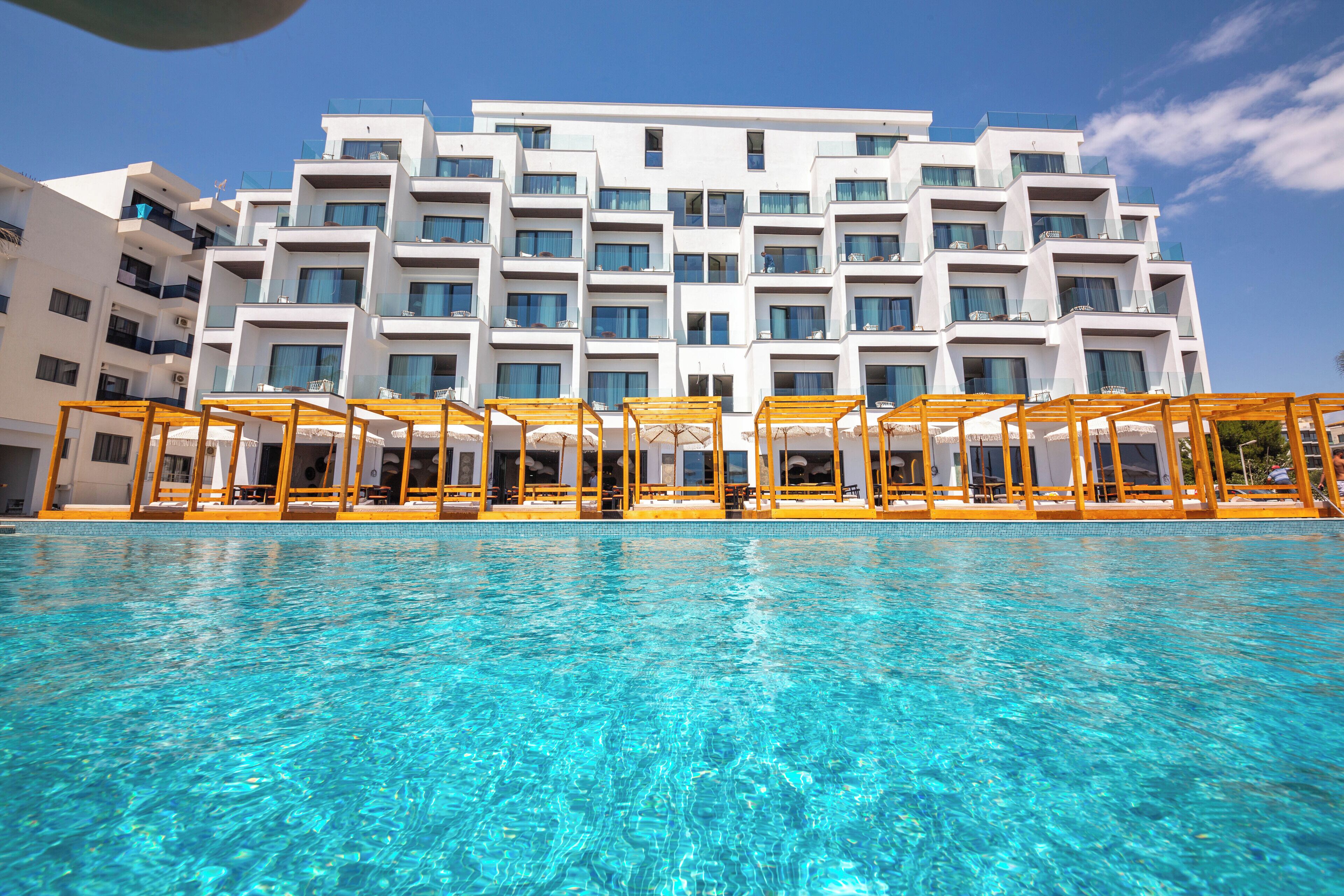 San Angelo Luxury Resort - Adults Only