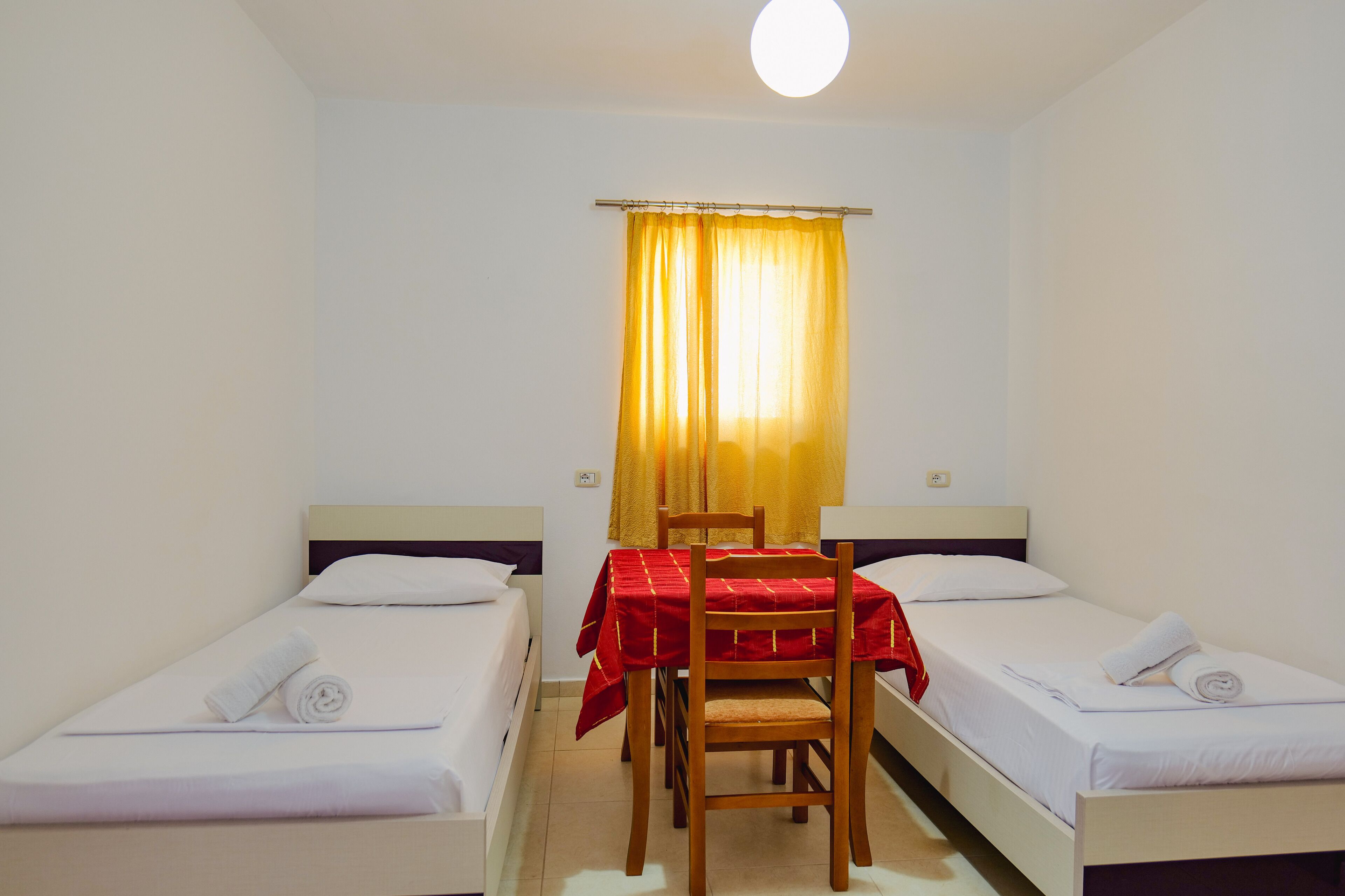 Summer Kiss Hotel
