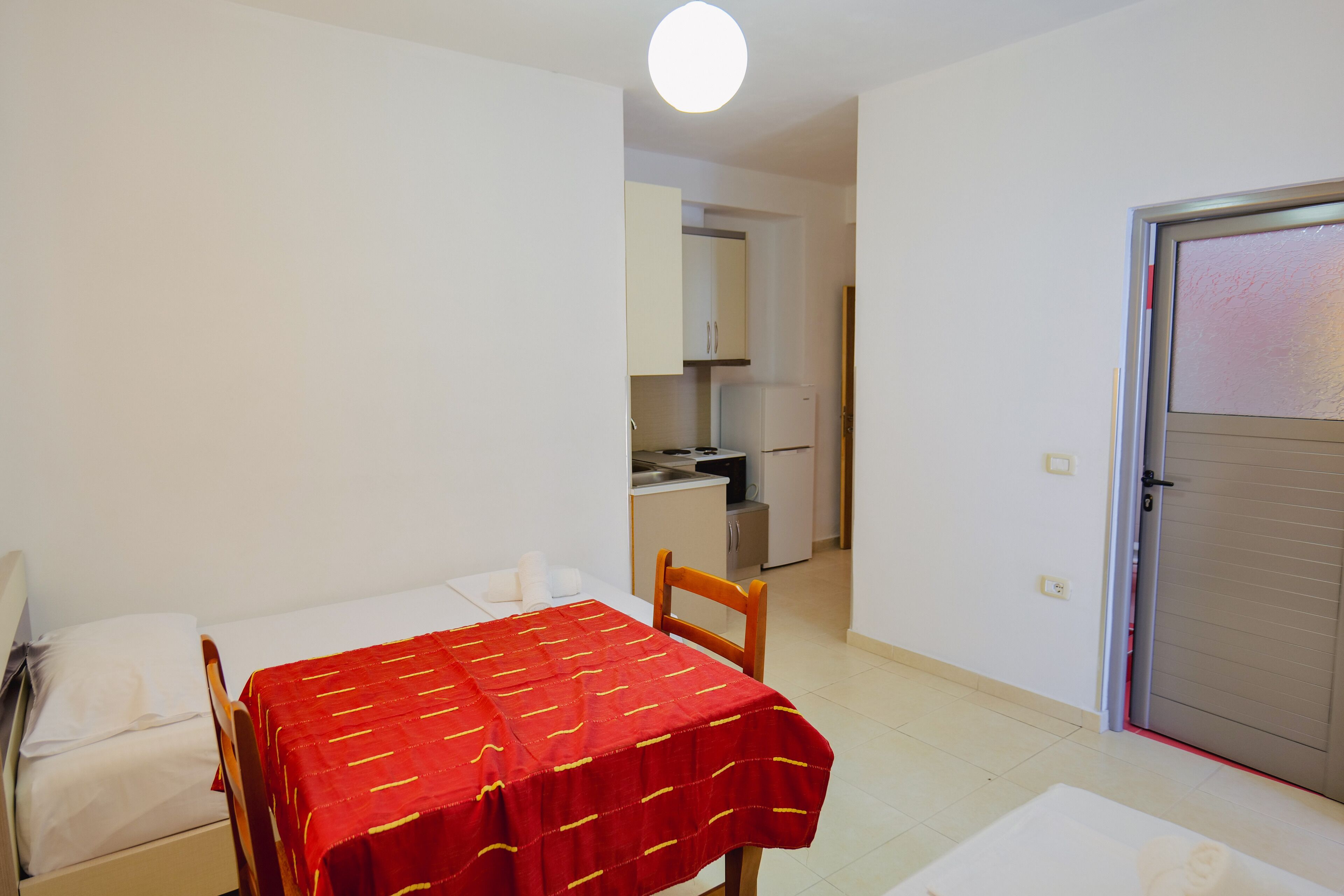 Summer Kiss Hotel