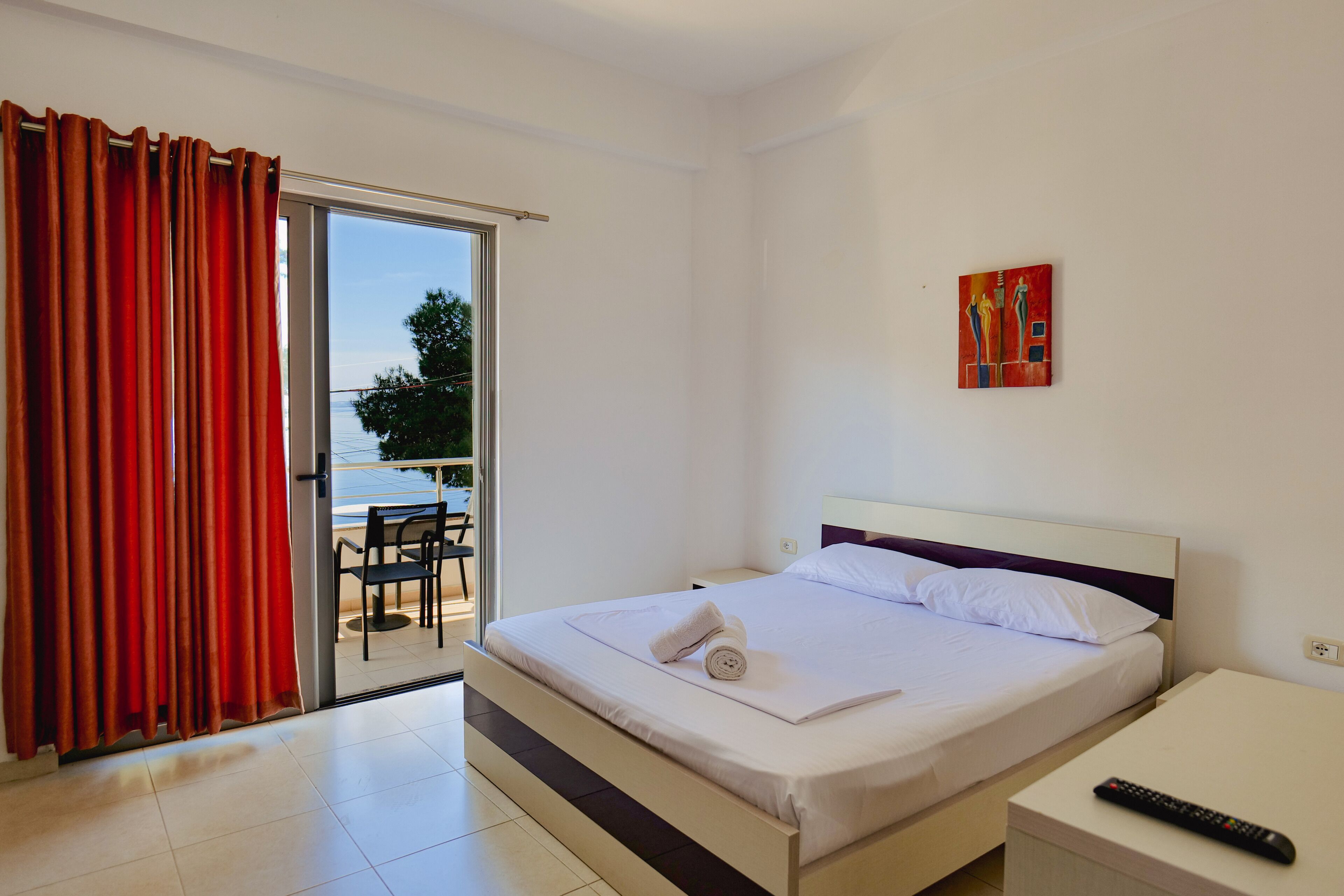 Summer Kiss Hotel