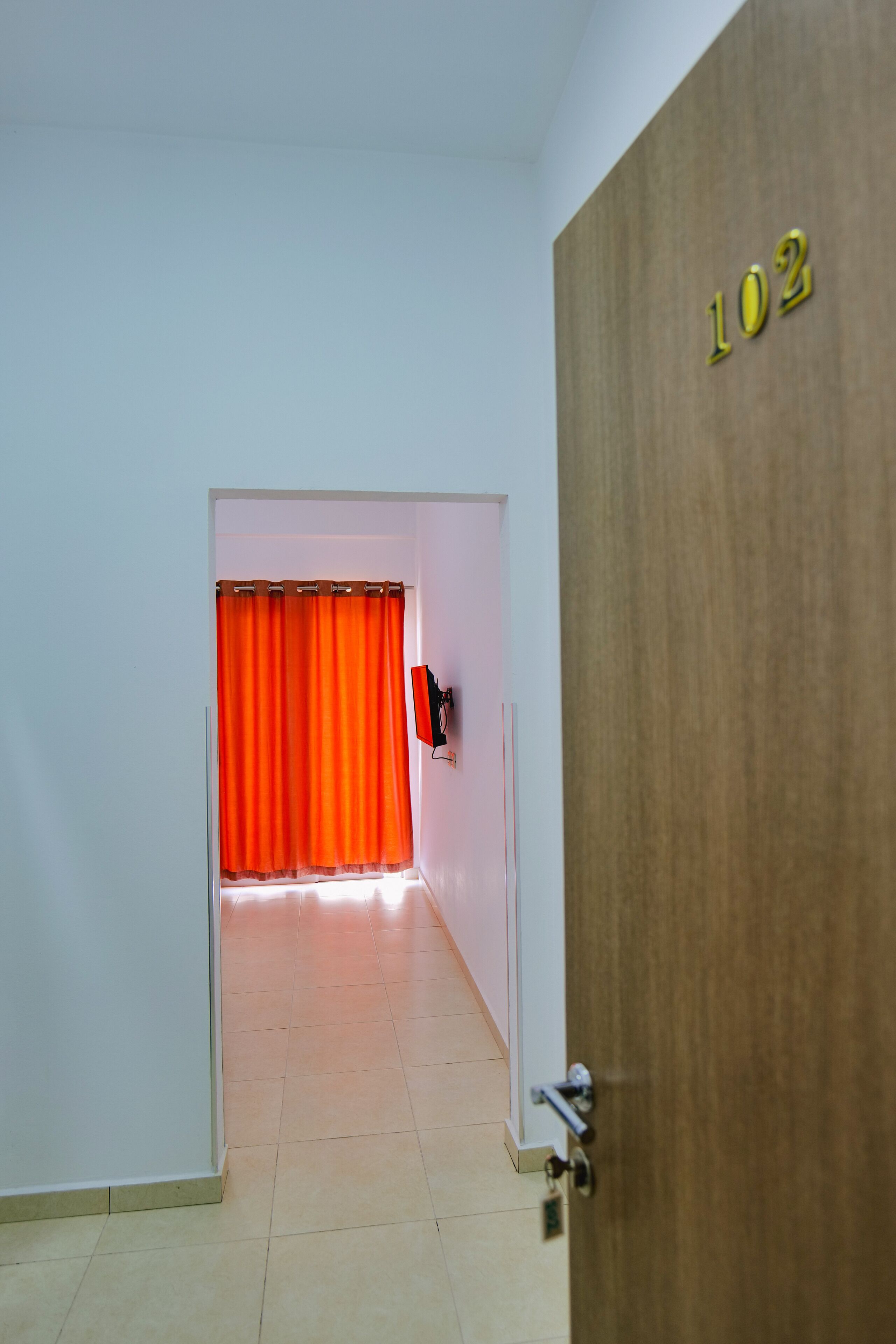 Summer Kiss Hotel