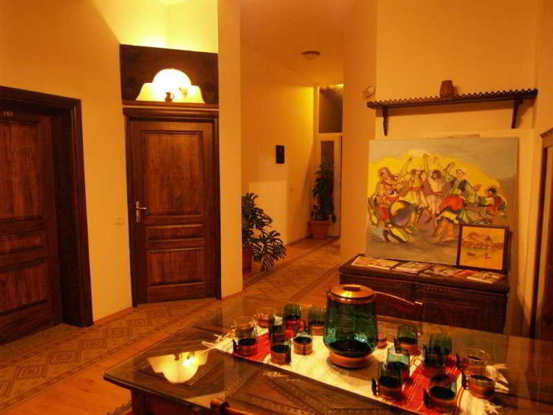 Hotel Tradita Geg & Tosk