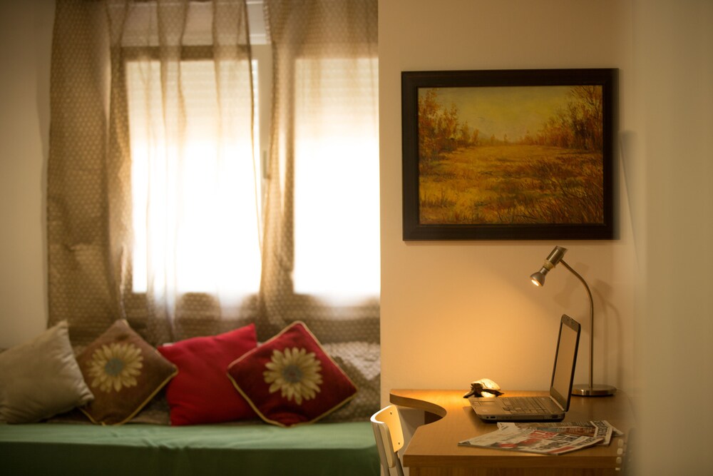 B&B Artistic Tirana