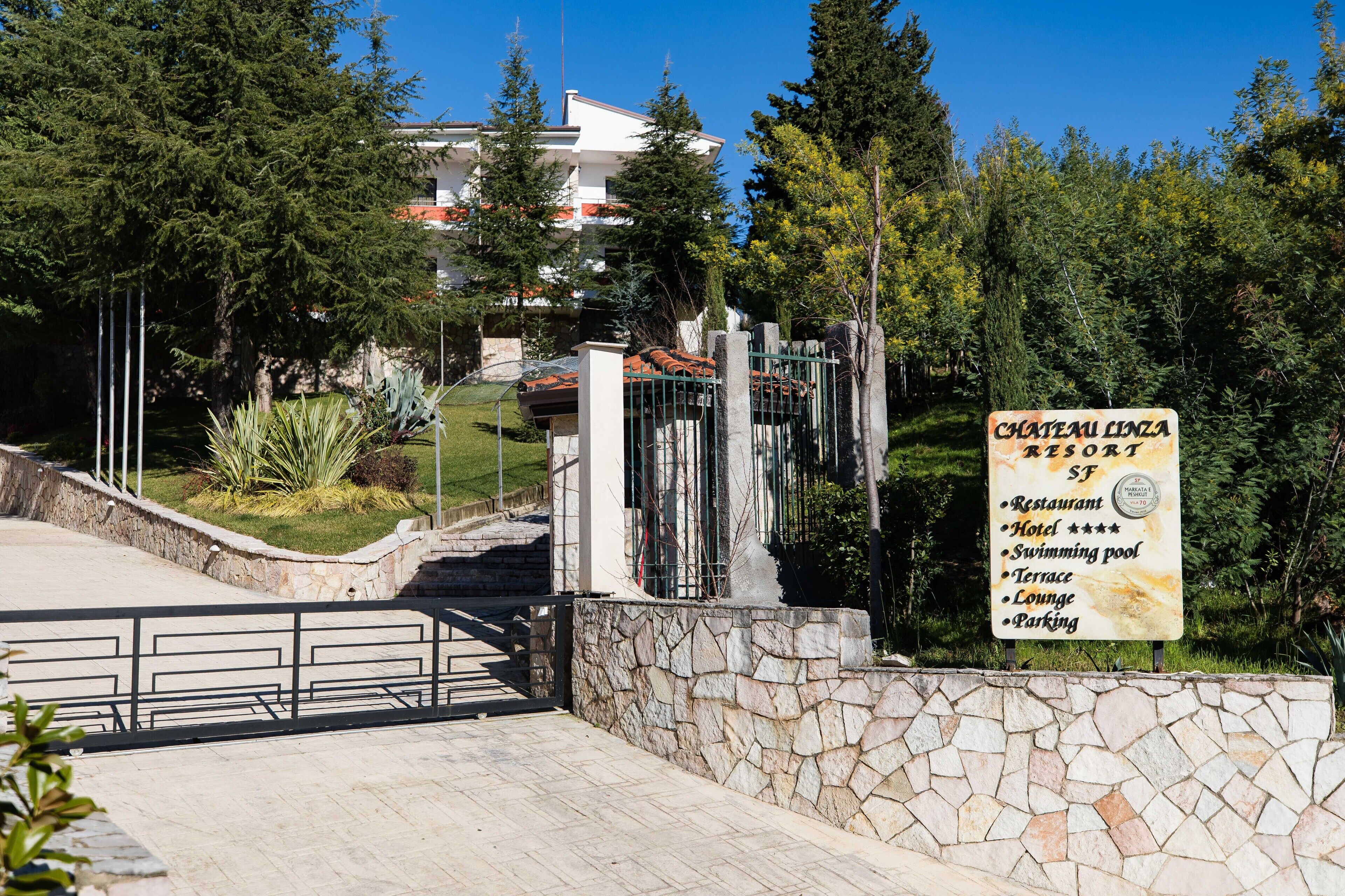 Château Linza Resort