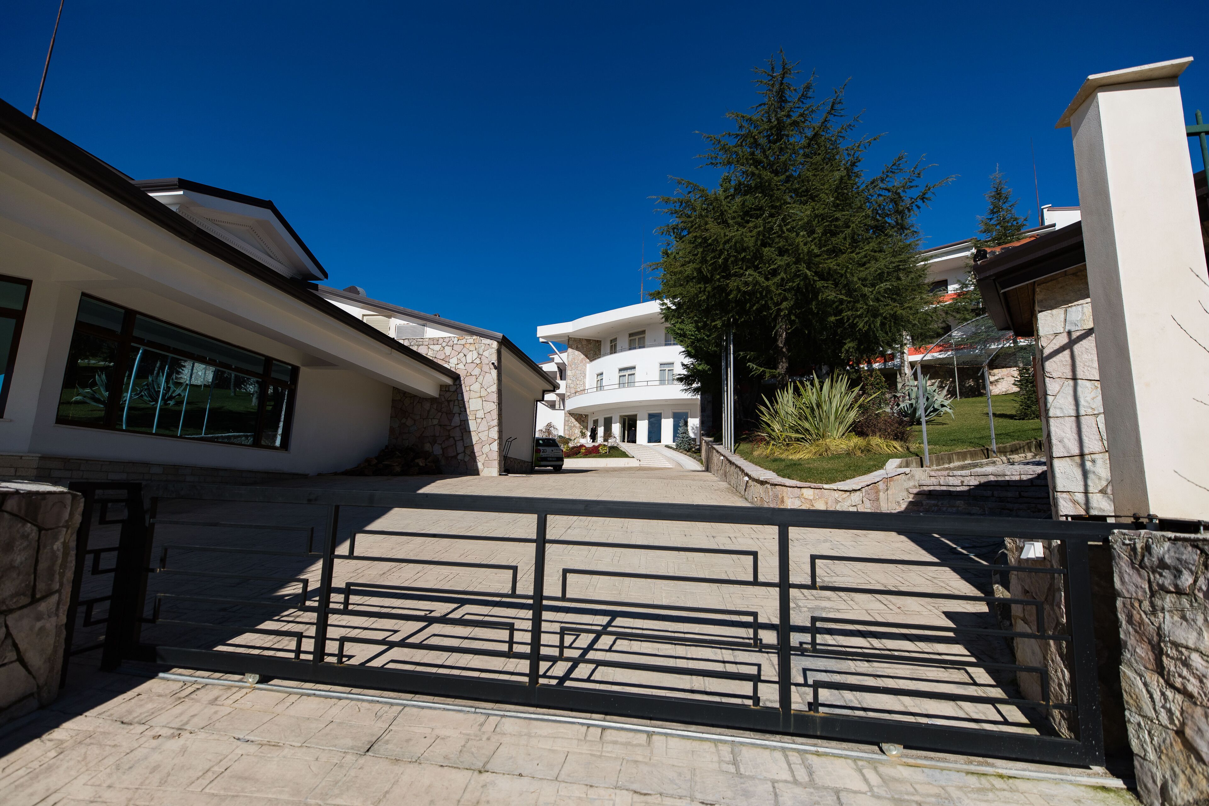 Château Linza Resort