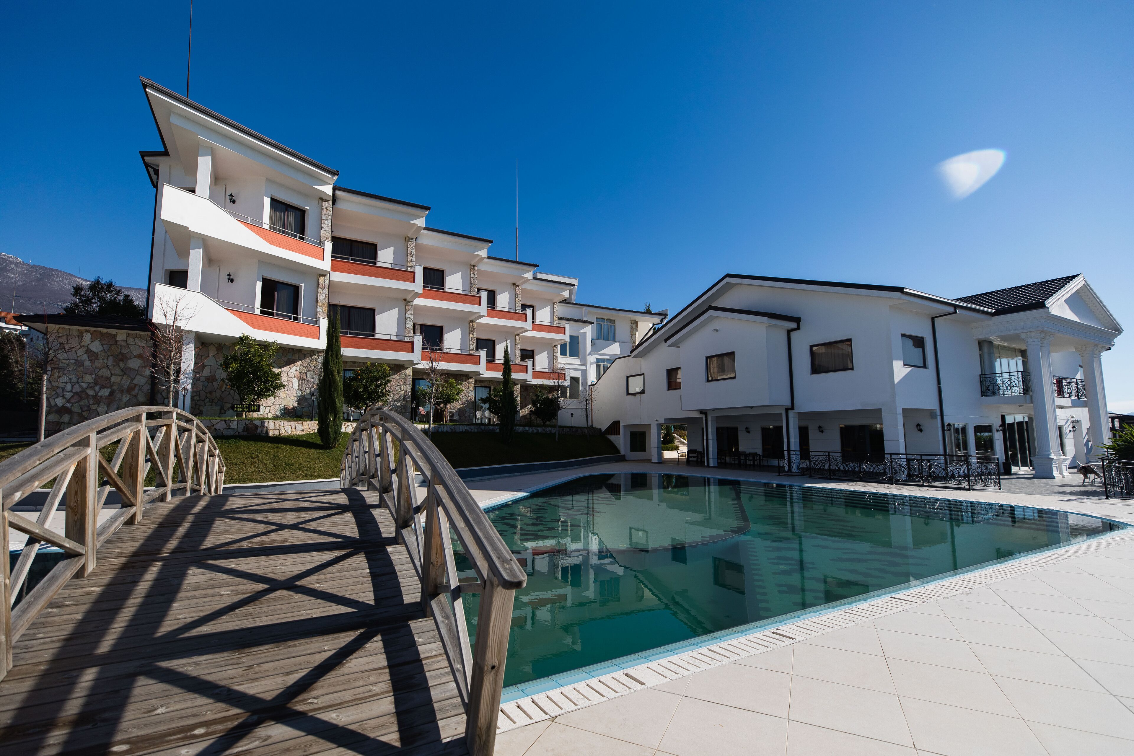 Château Linza Resort
