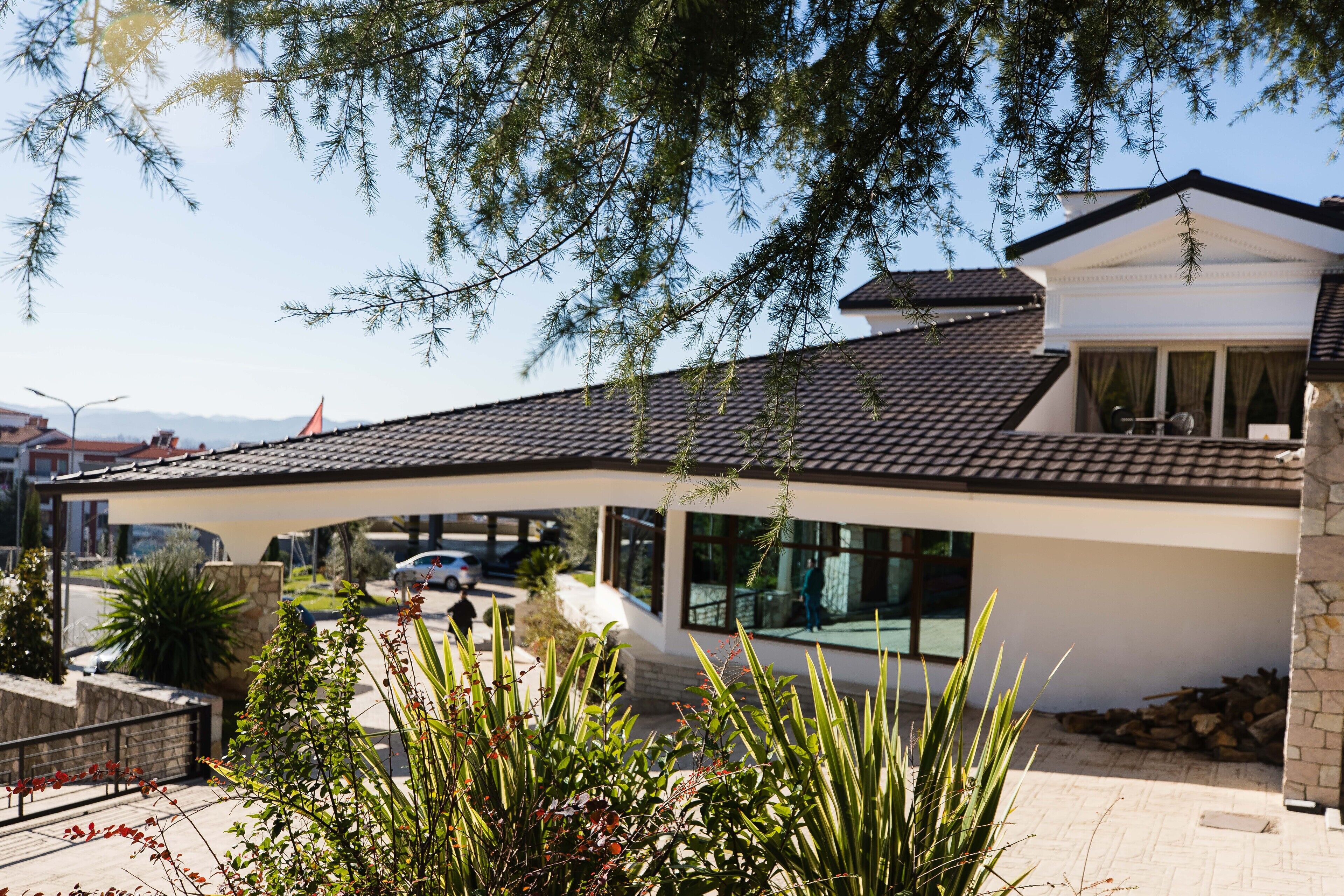 Château Linza Resort