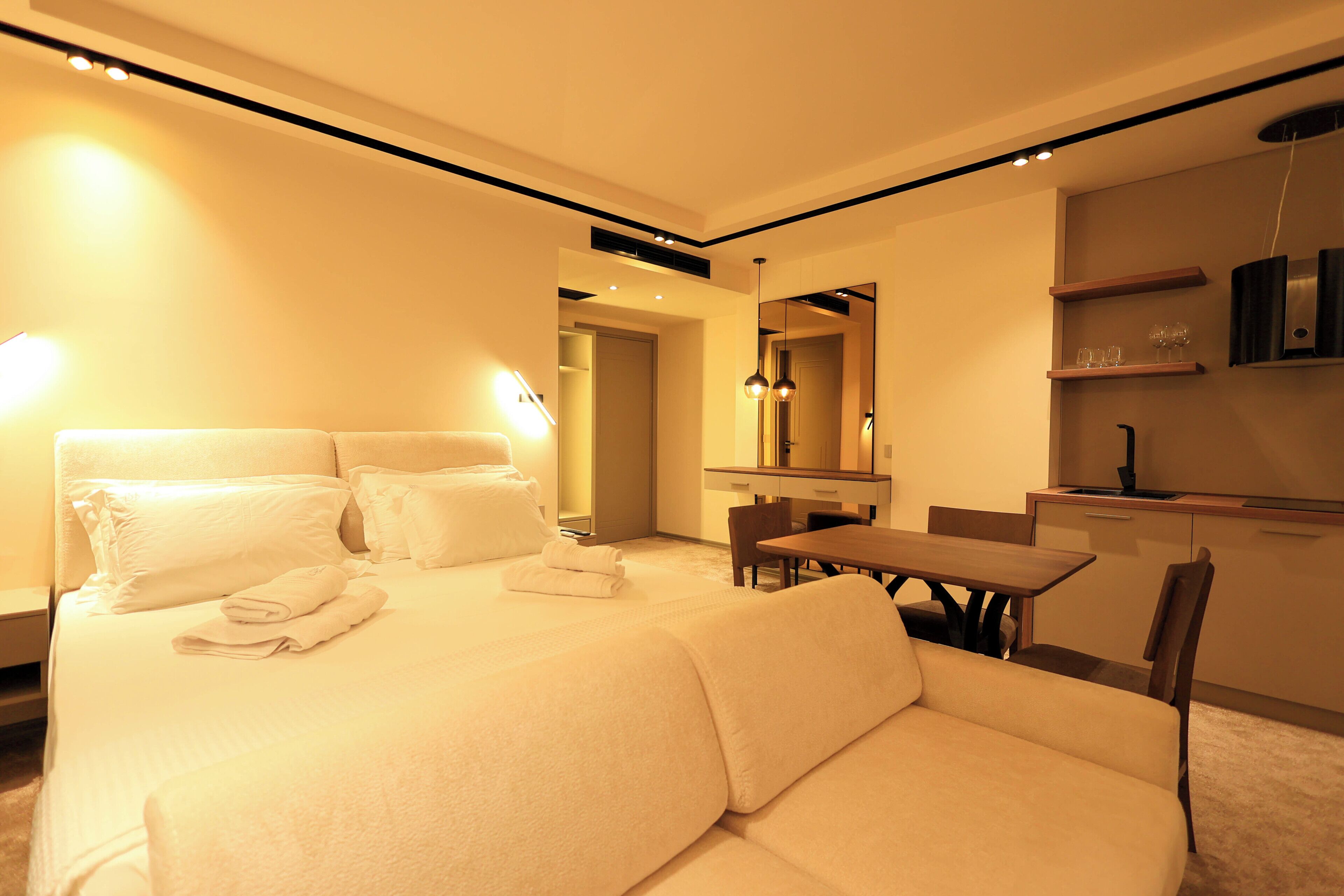DeHa Rooms & Apartments