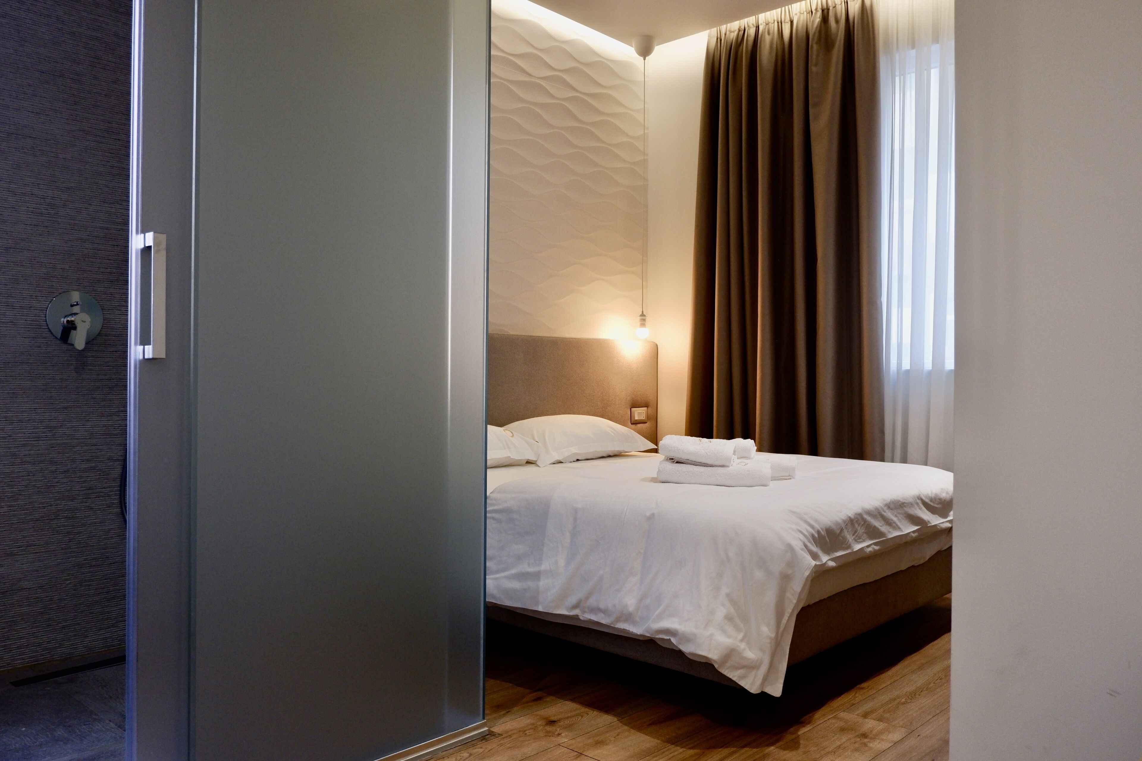 D-Rooms