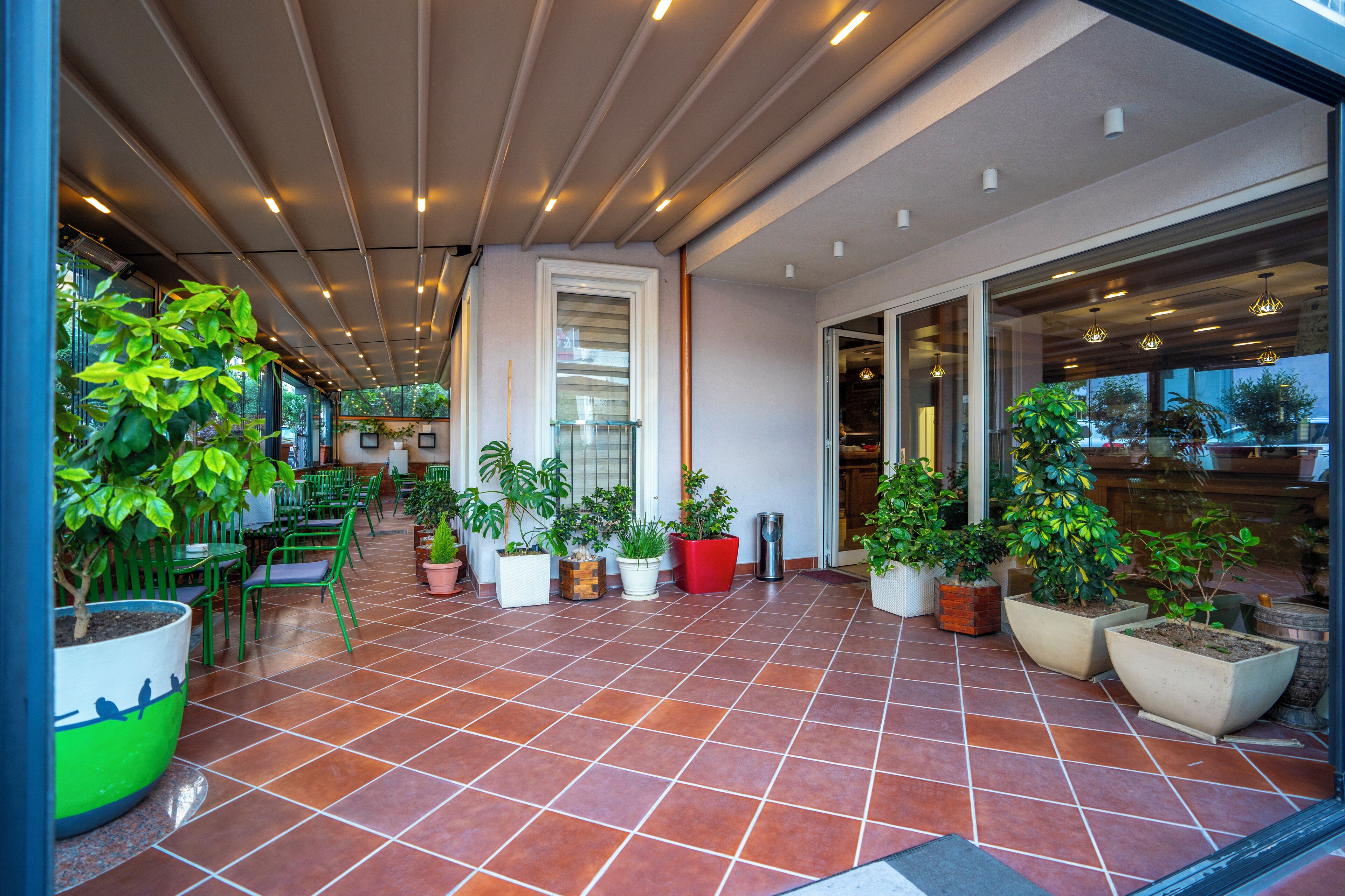 F&M Hotel 2