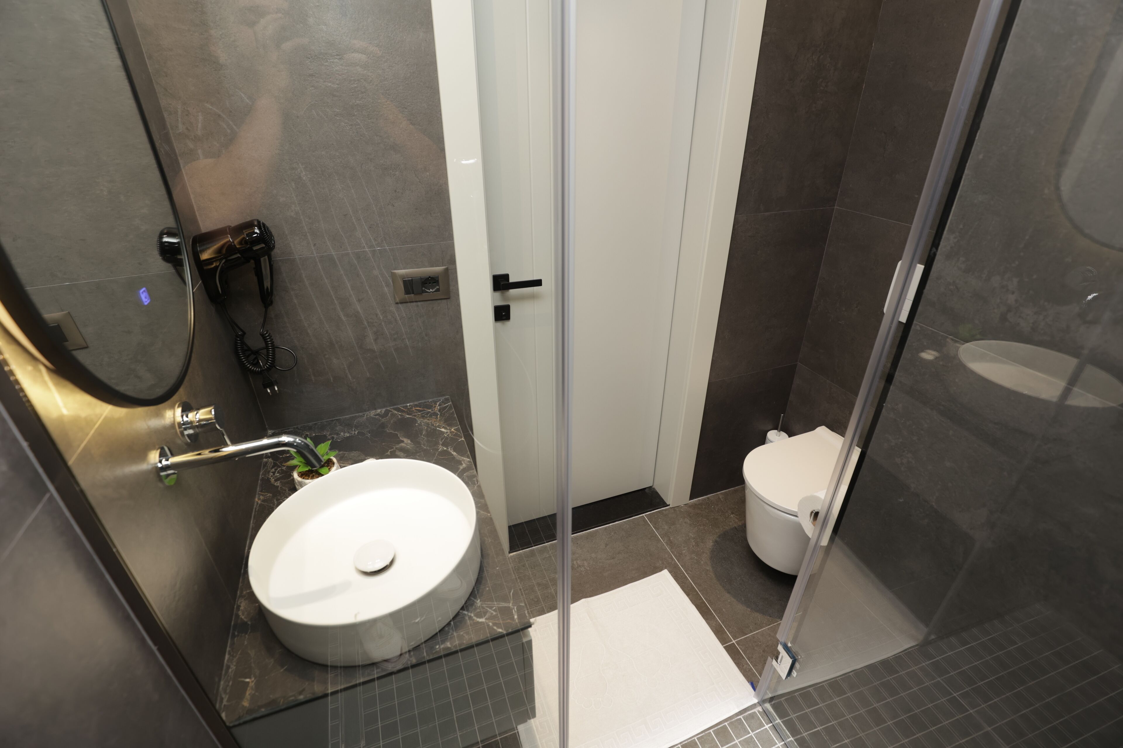 Gremmy Boutique Hotel