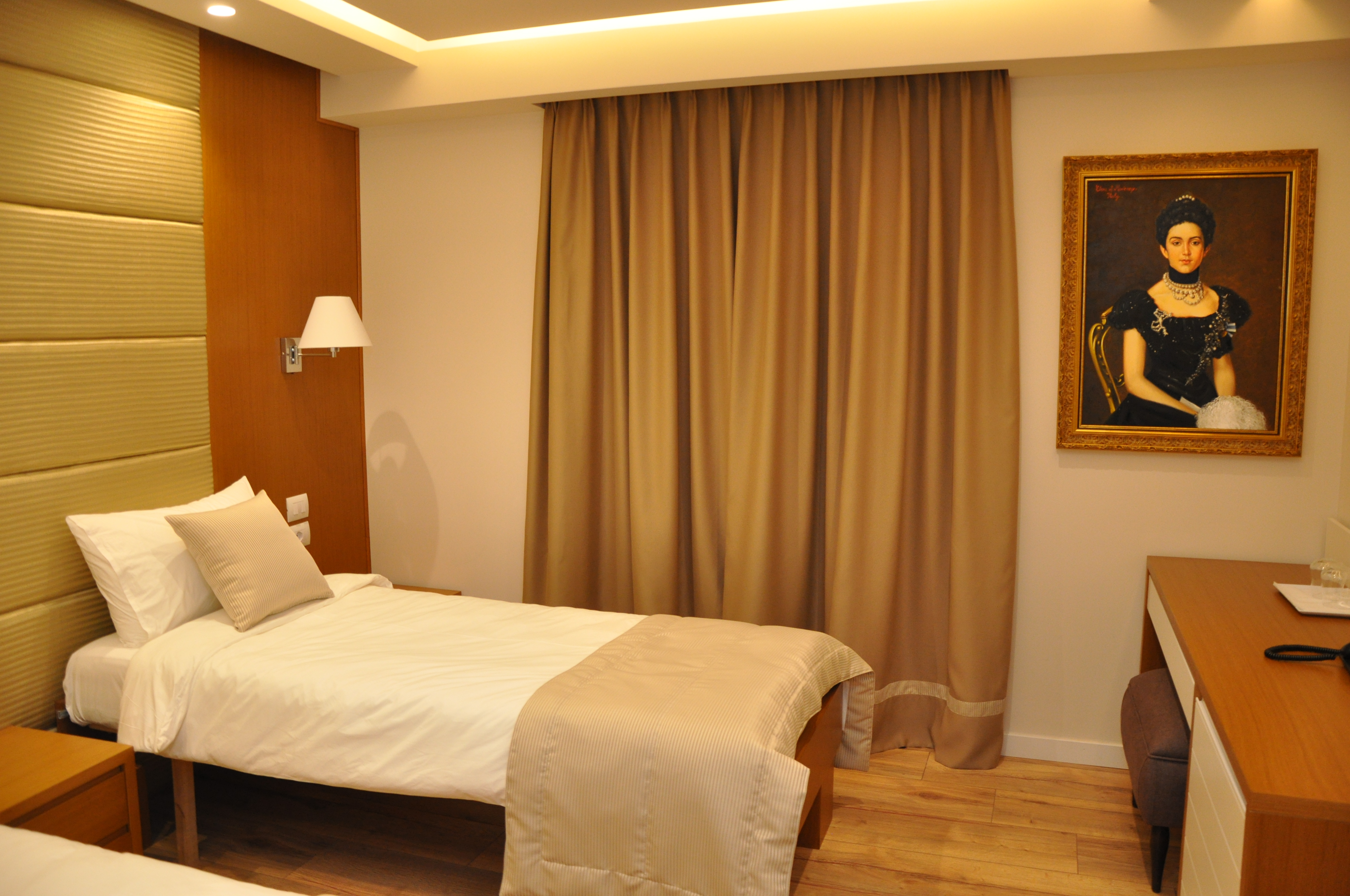 Queen Hotel Tirana