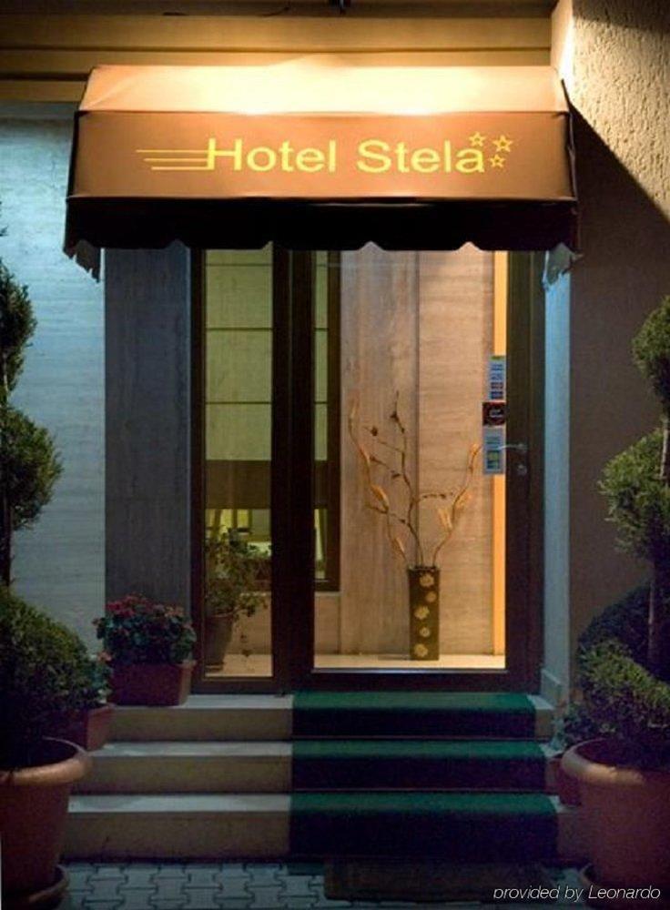 Hotel Stela Center