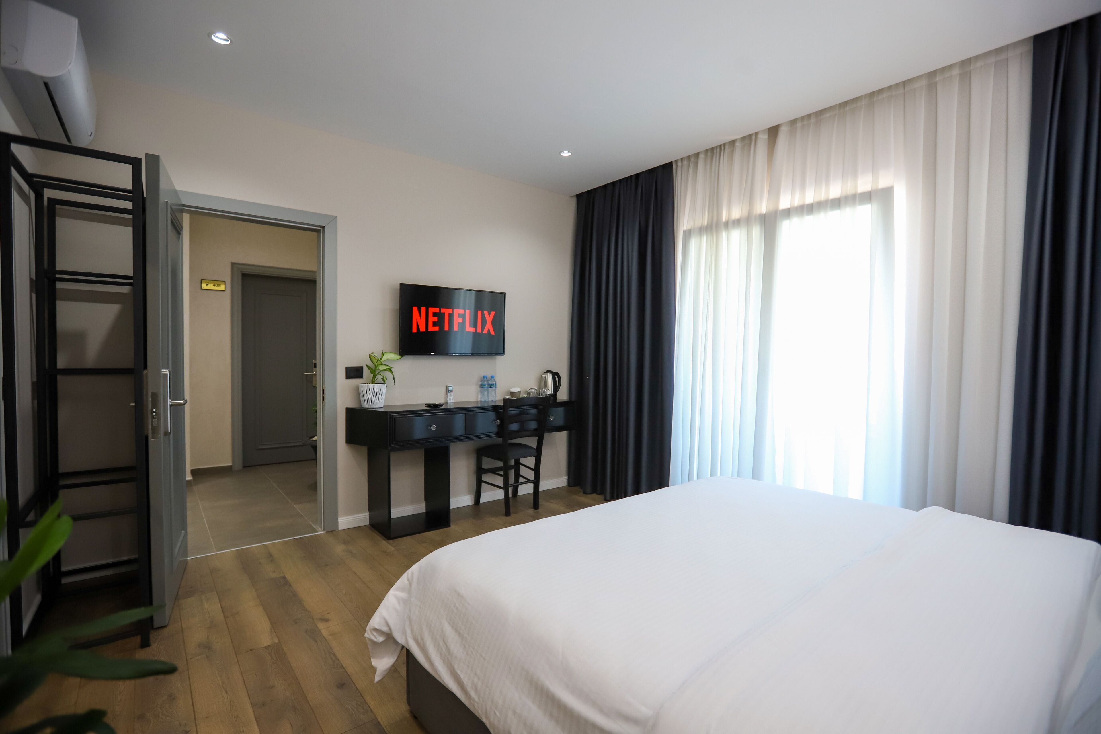 Imperator Hotel