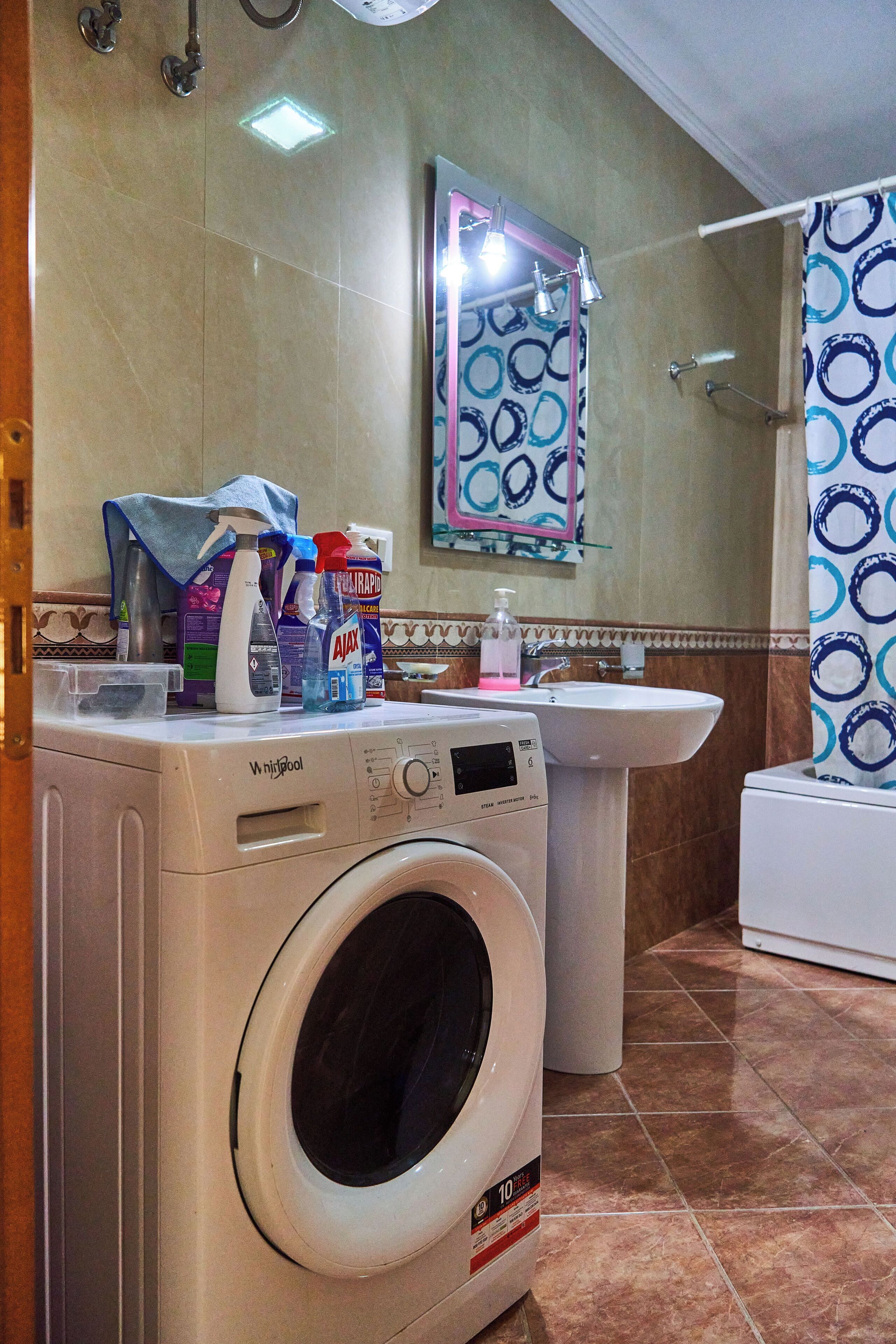 Kalpazo Home Skanderbeg Square