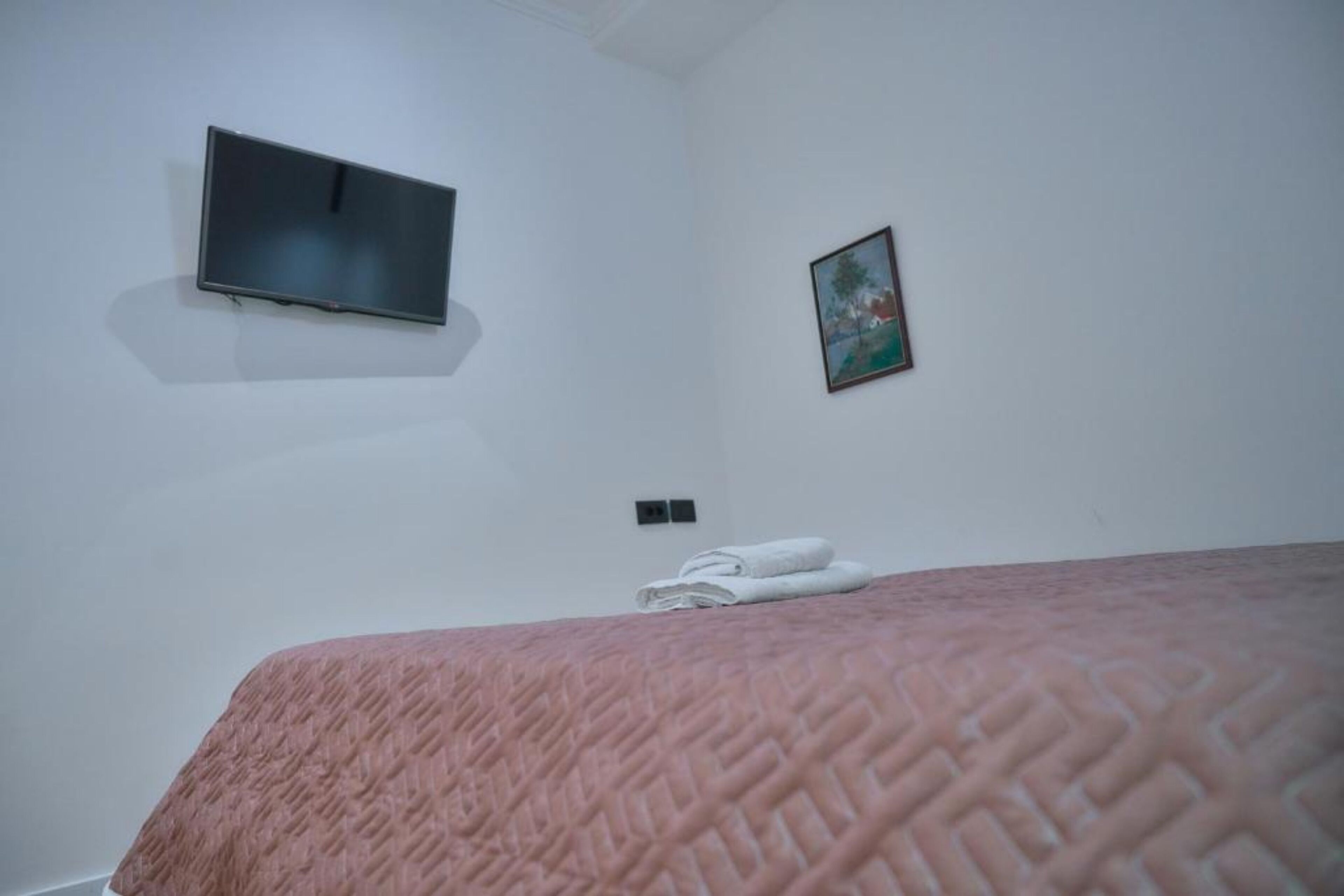 Kalpazo Inn Tirana