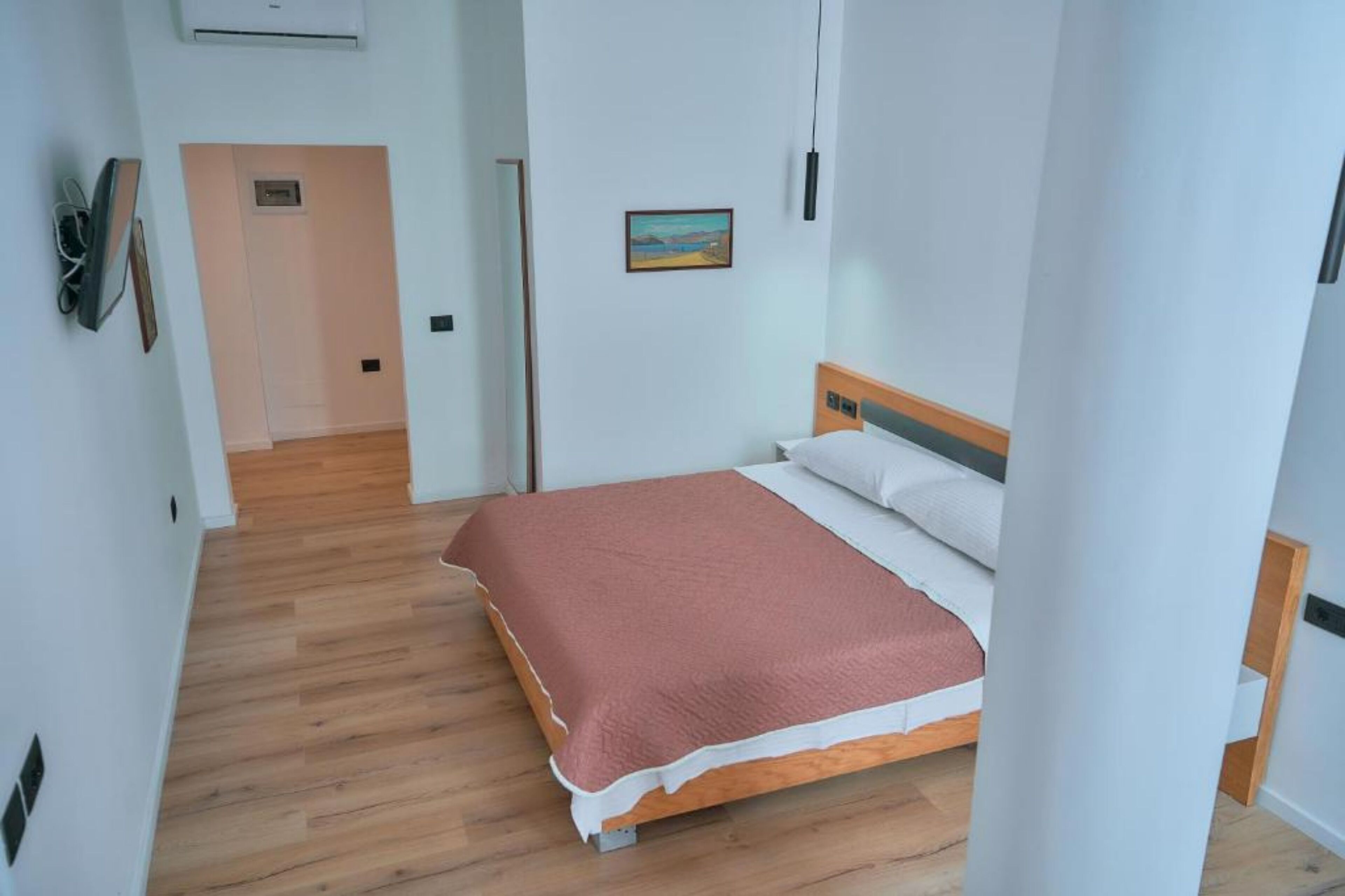 Kalpazo Inn Tirana