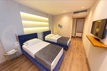 Light Hotel