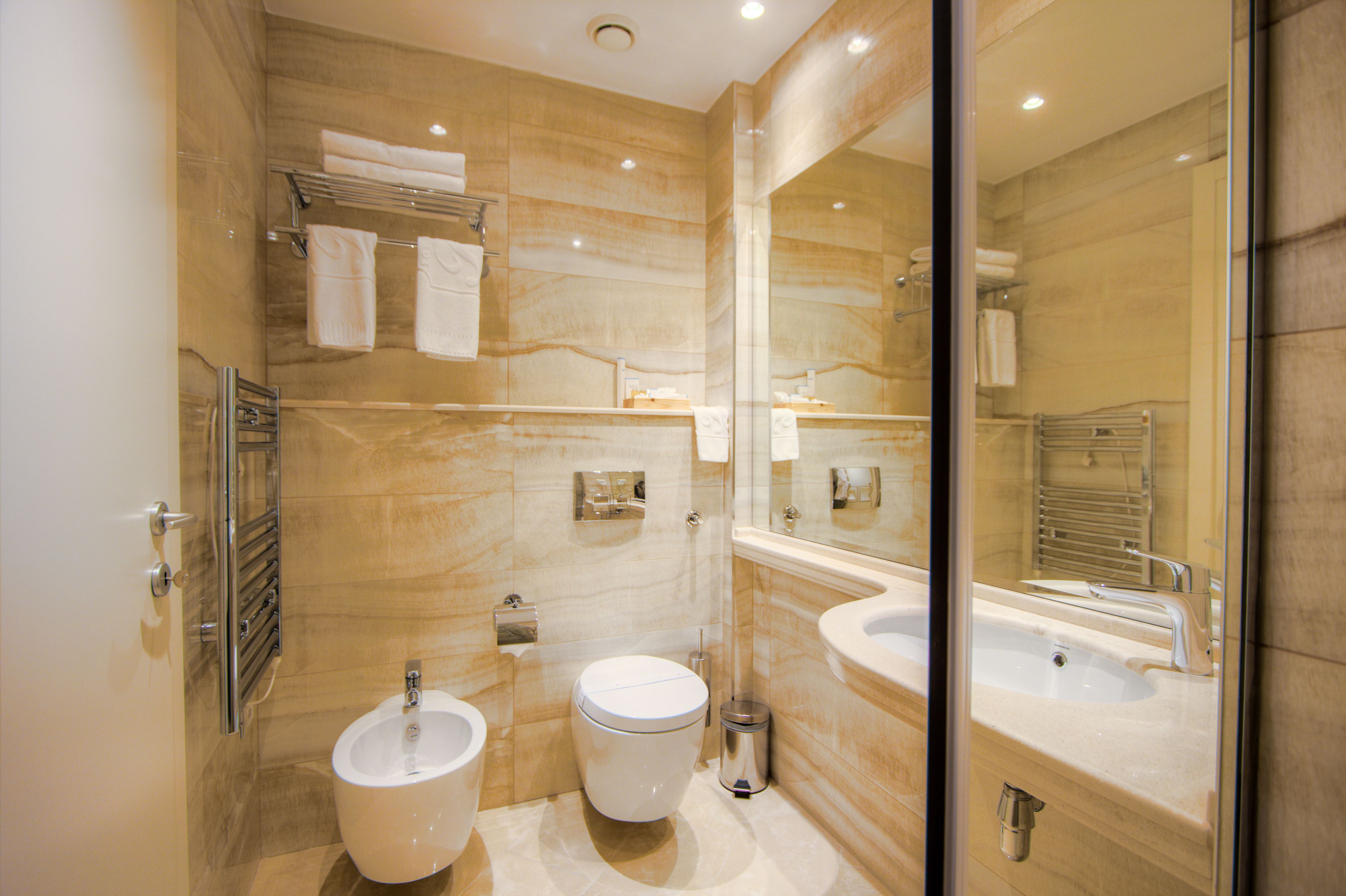 Lot Boutique Hotel