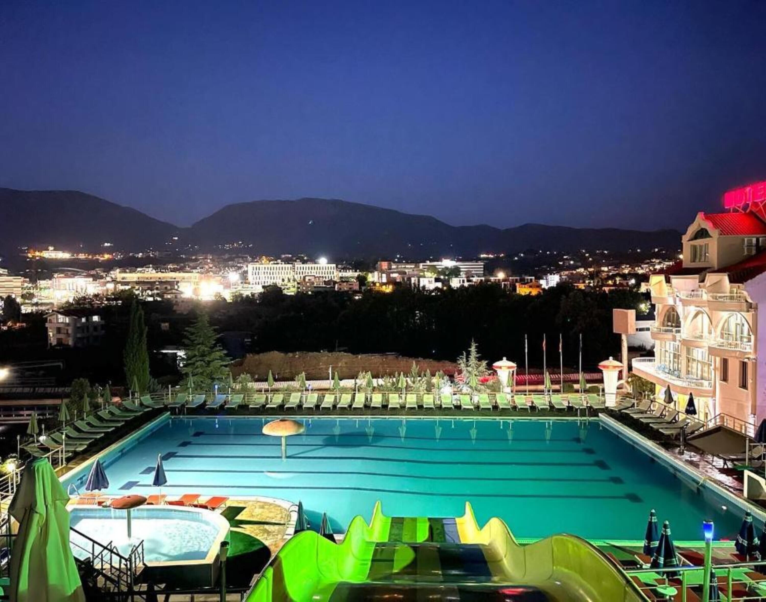 Misk Resort Hotel