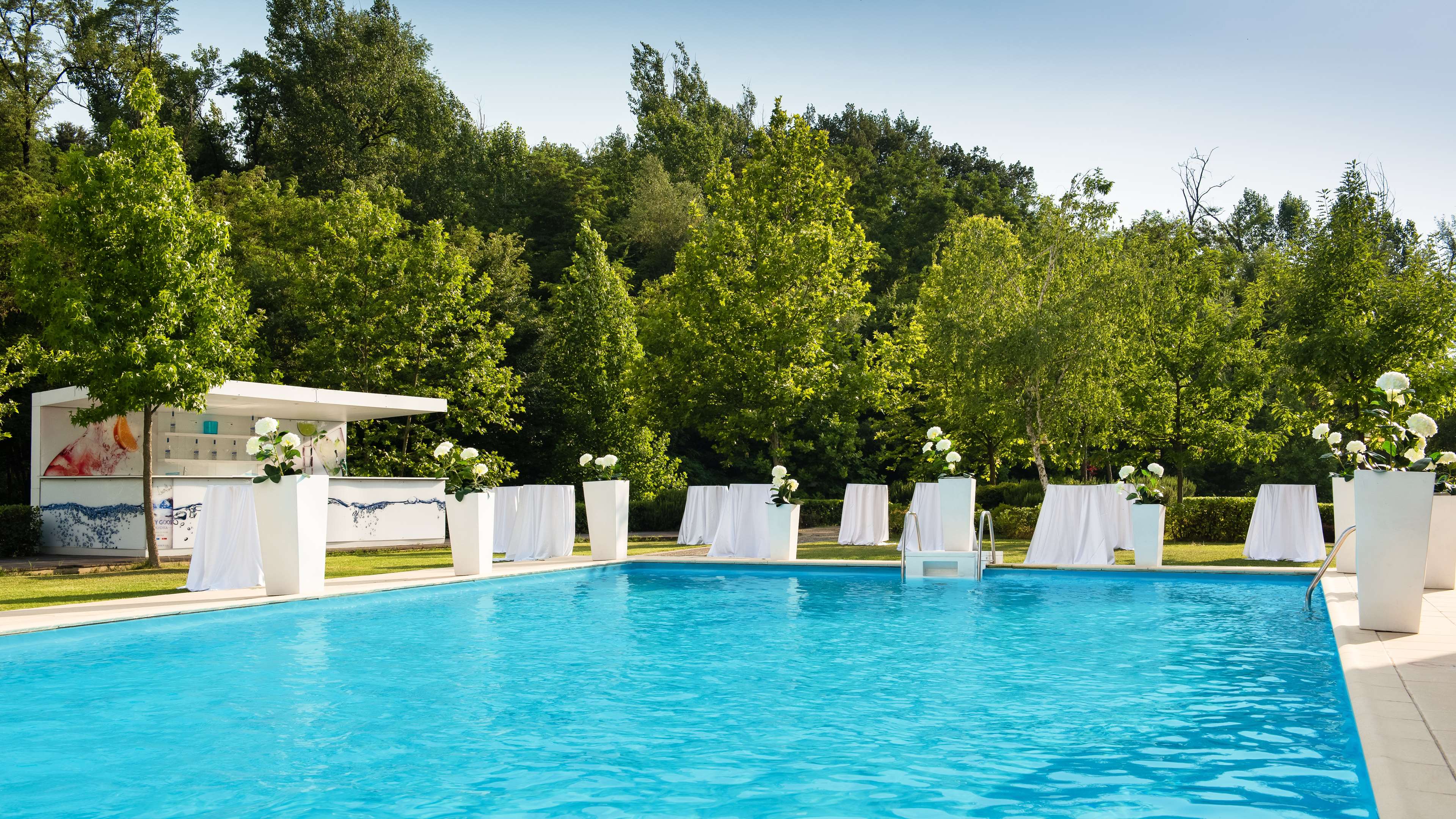 Mak Albania Hotel