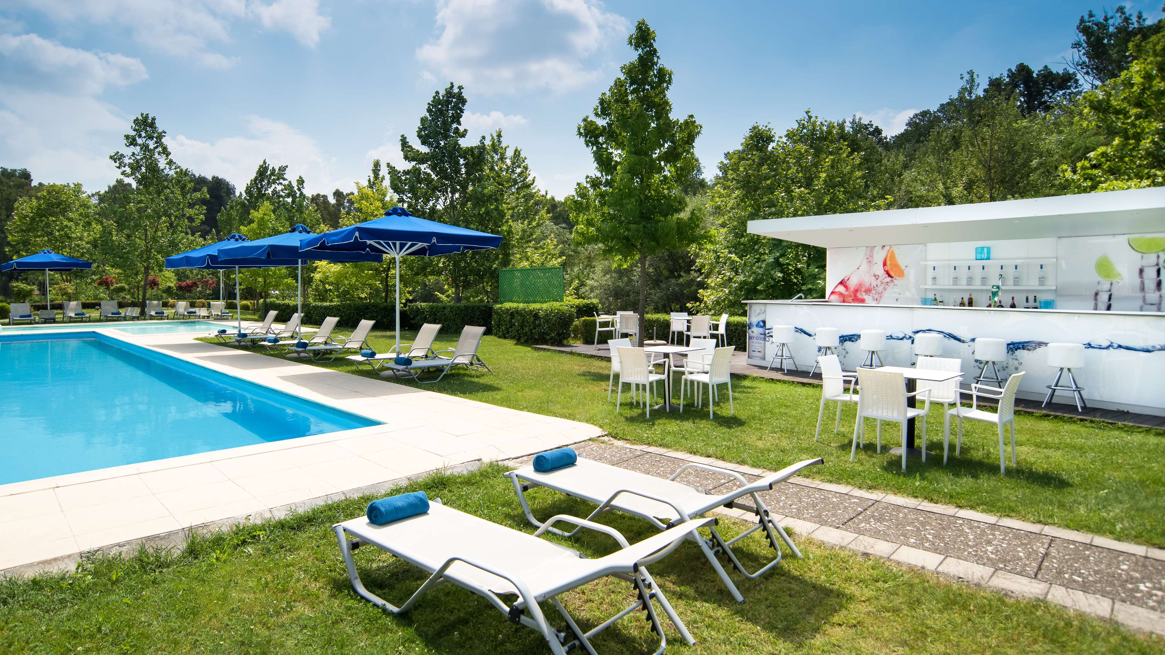 Mak Albania Hotel