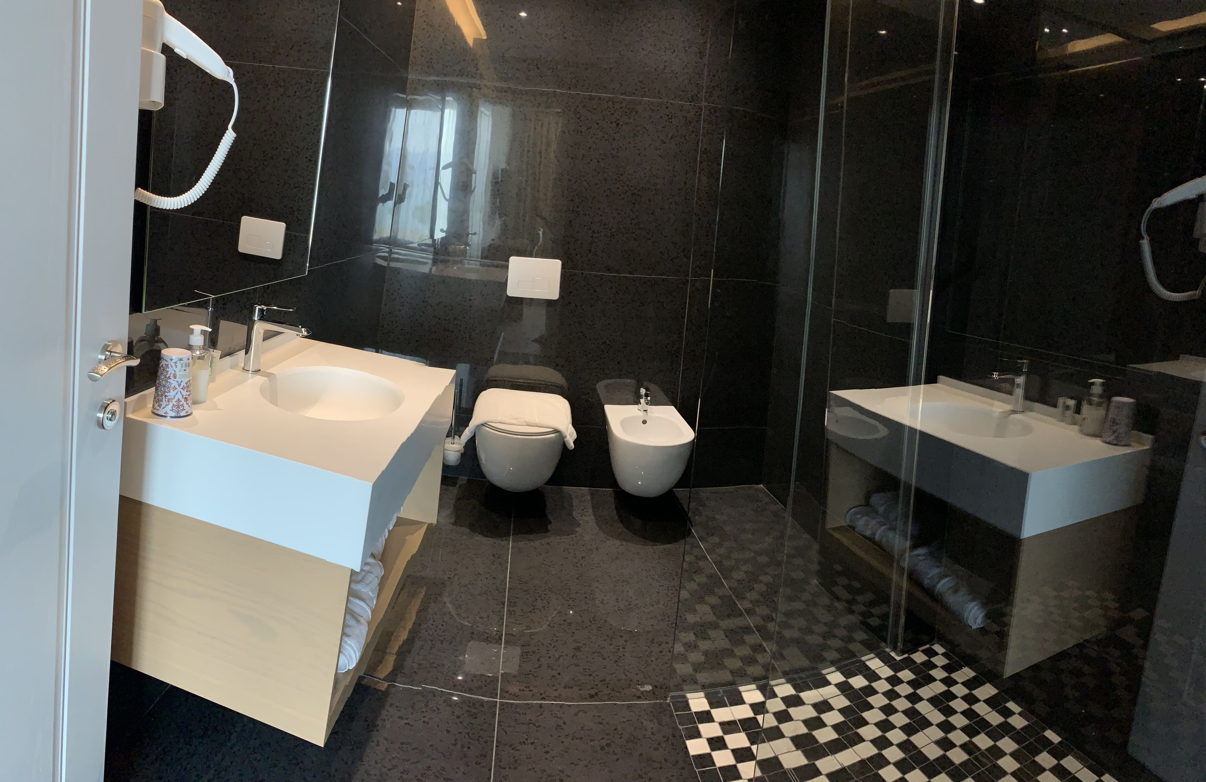 Marina Premium Hotel