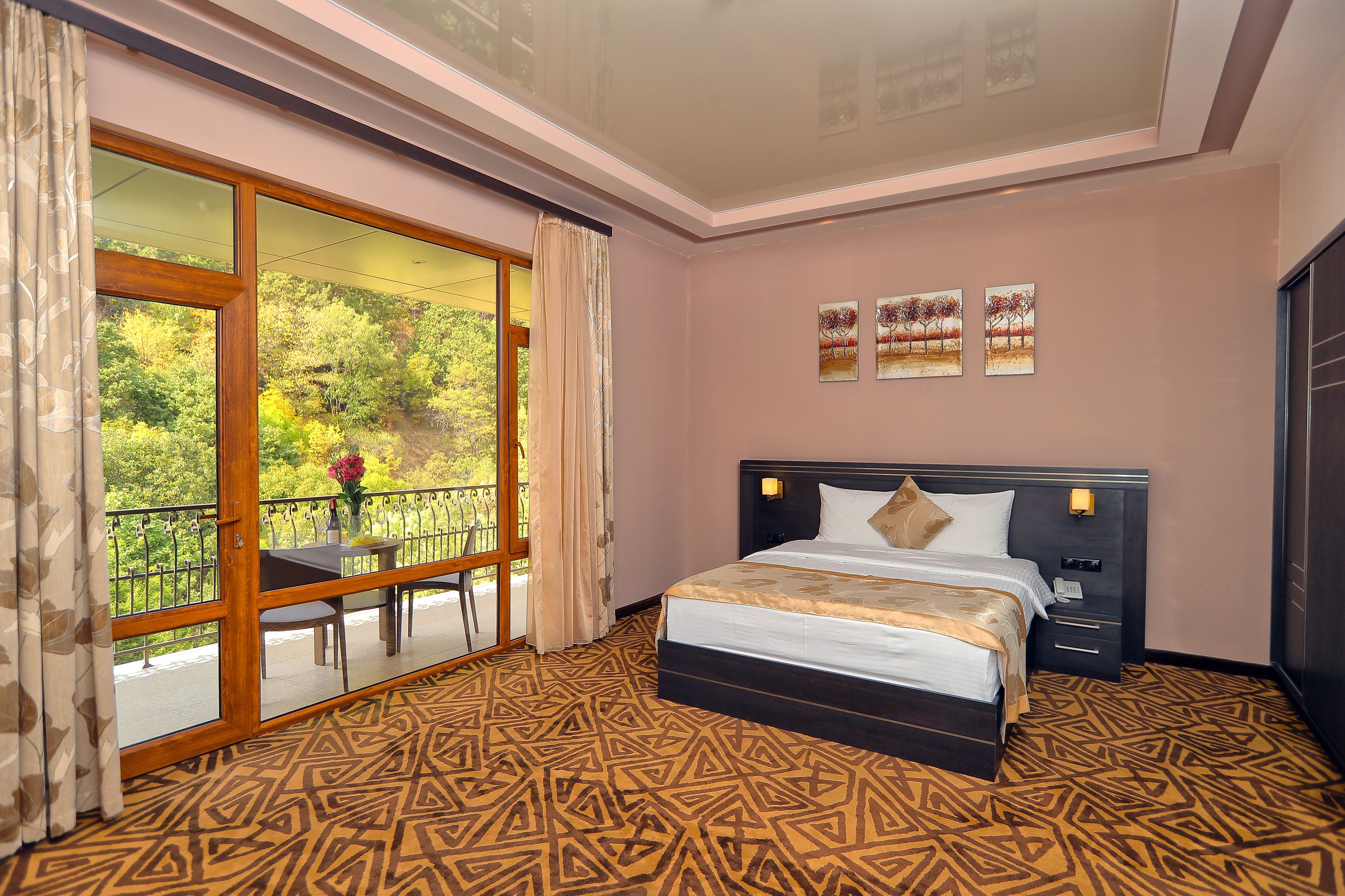 Hotel Aghveran