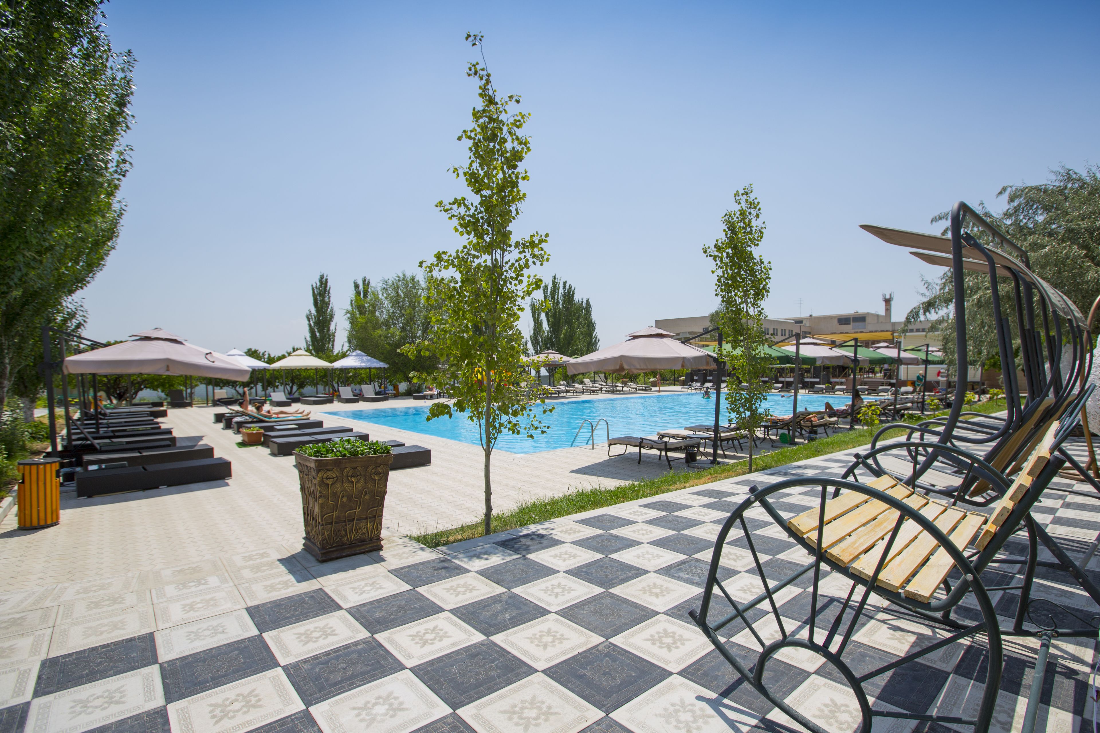 Cross Resort