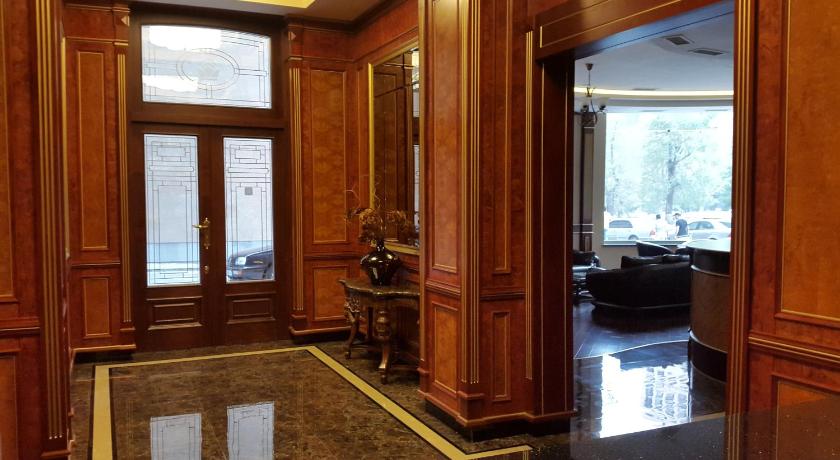Diamond House Hotel