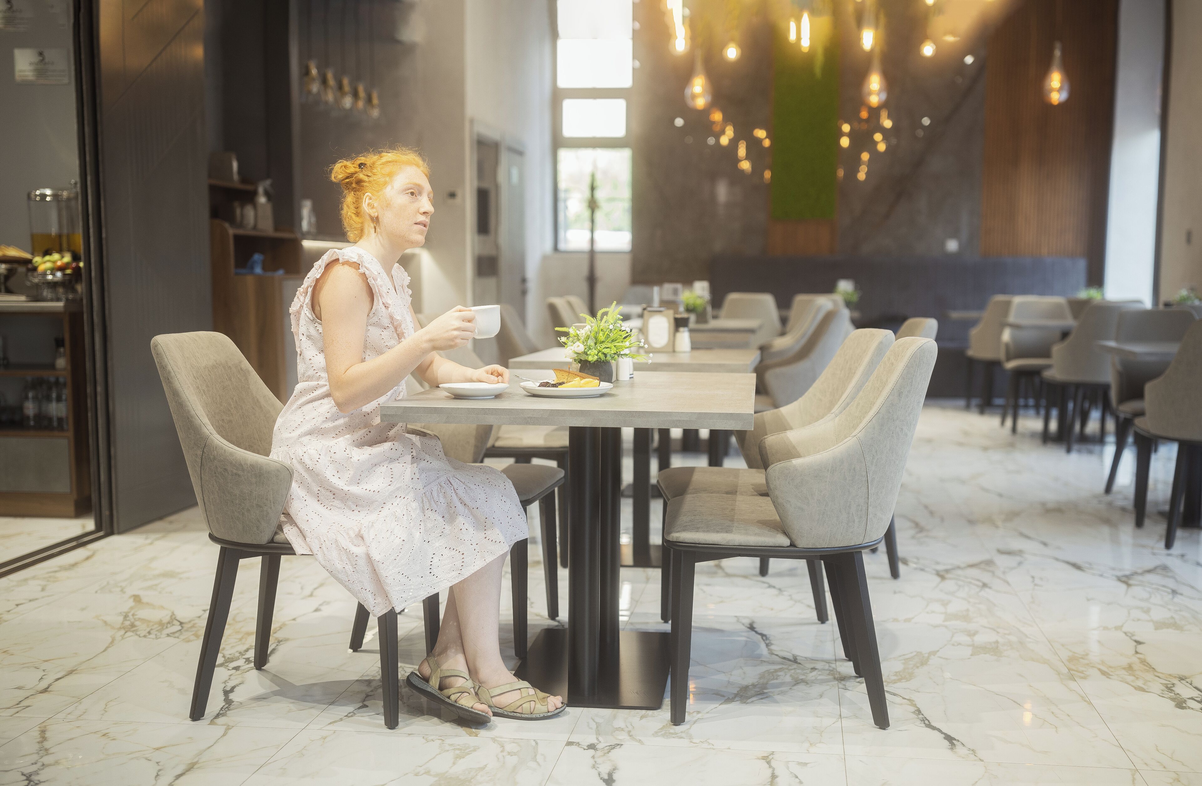 Dynasty Hotel