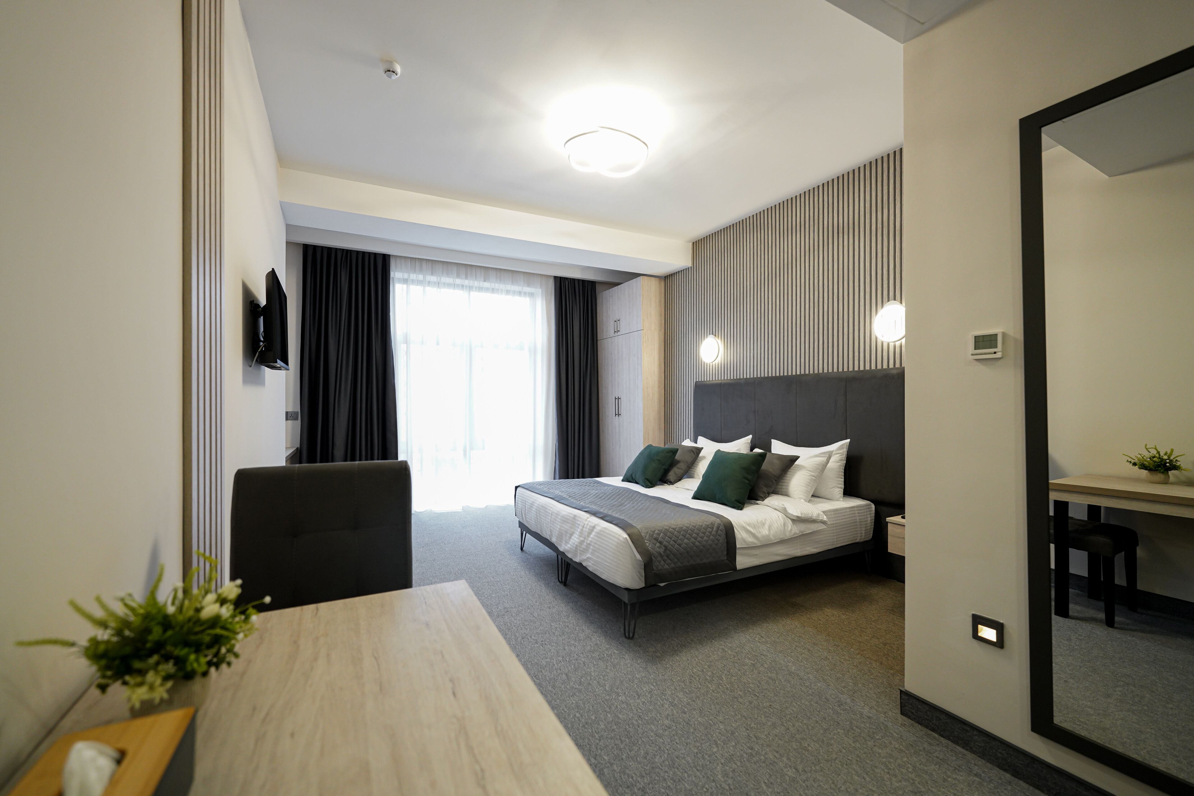 Dynasty Hotel