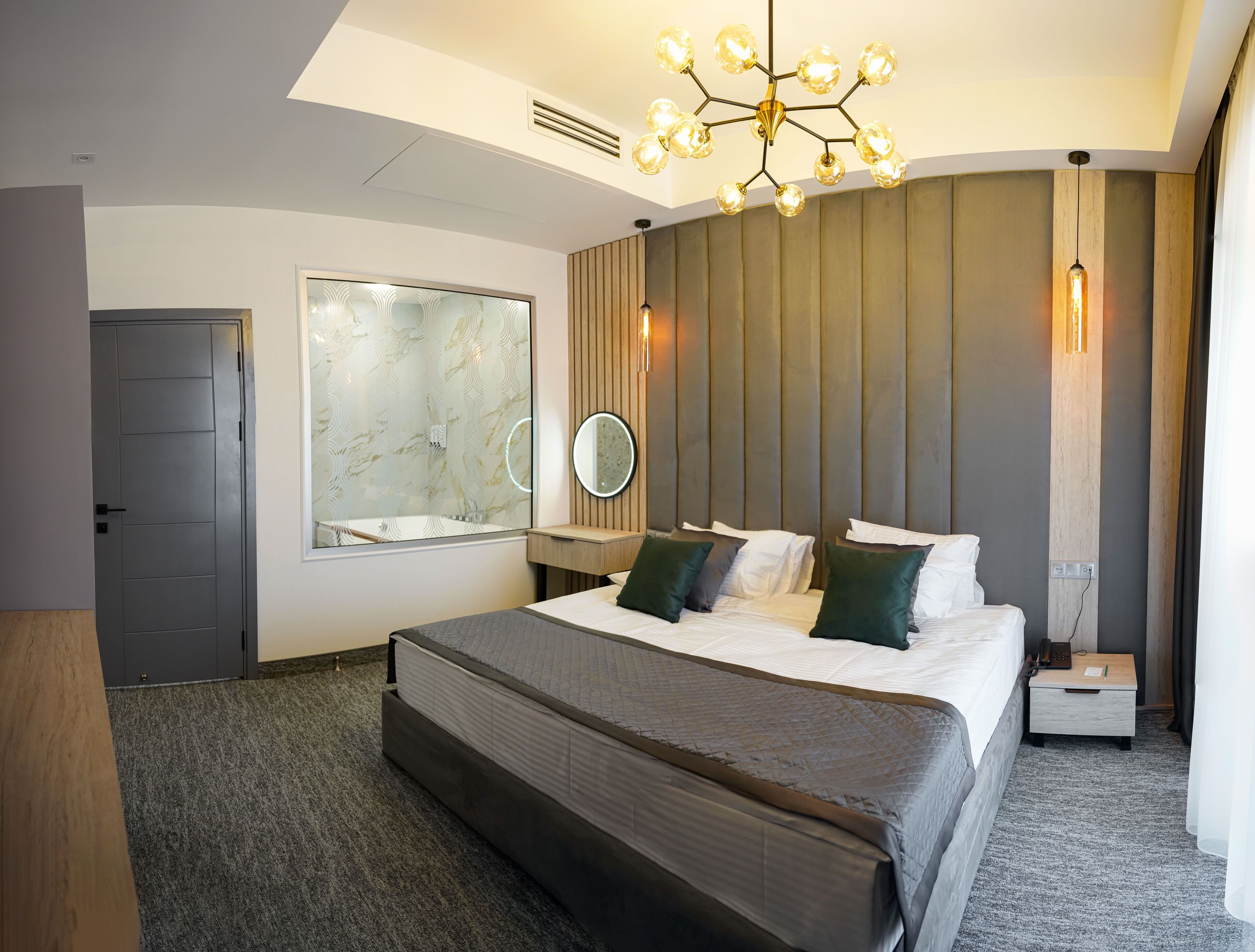 Dynasty Hotel