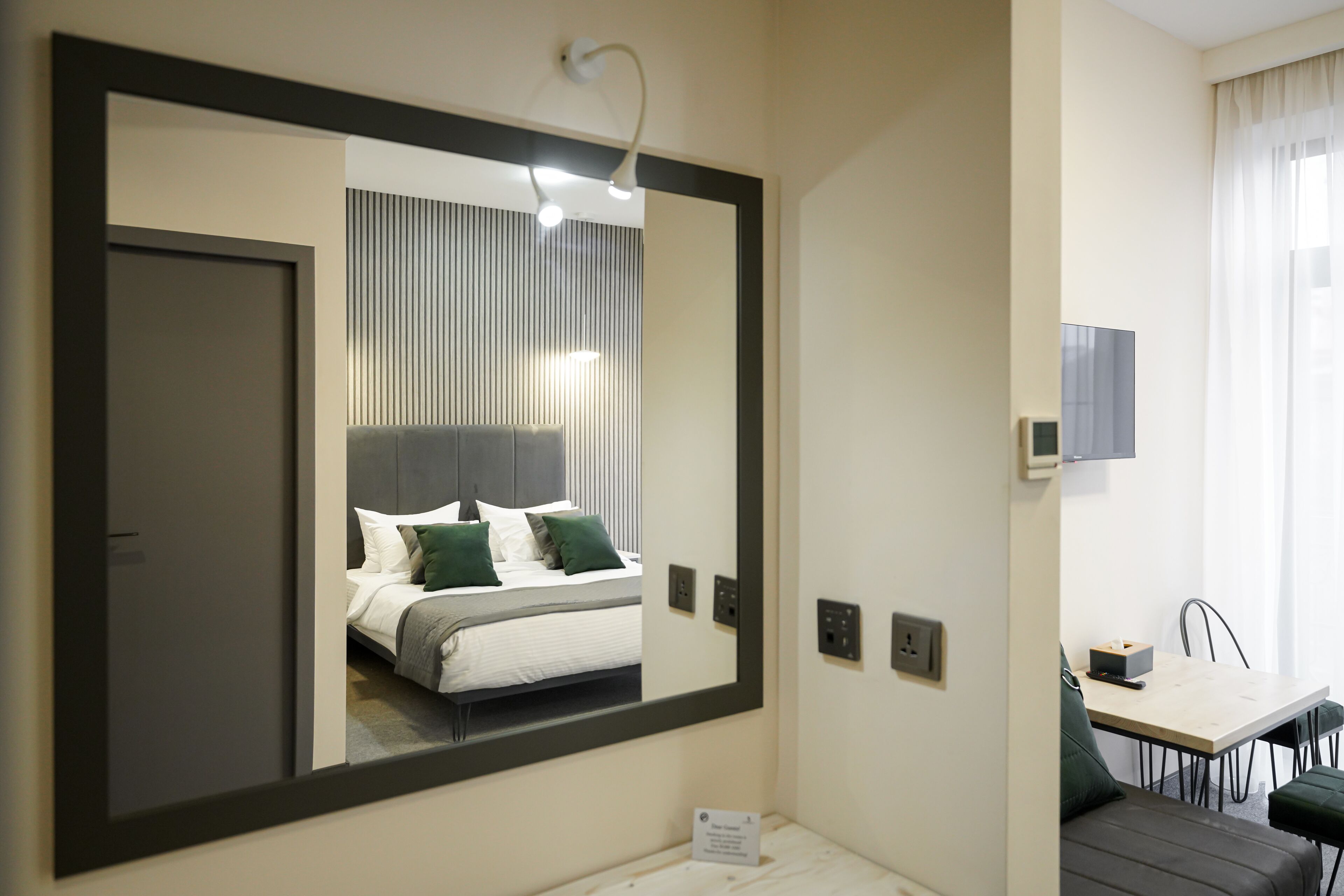 Dynasty Hotel