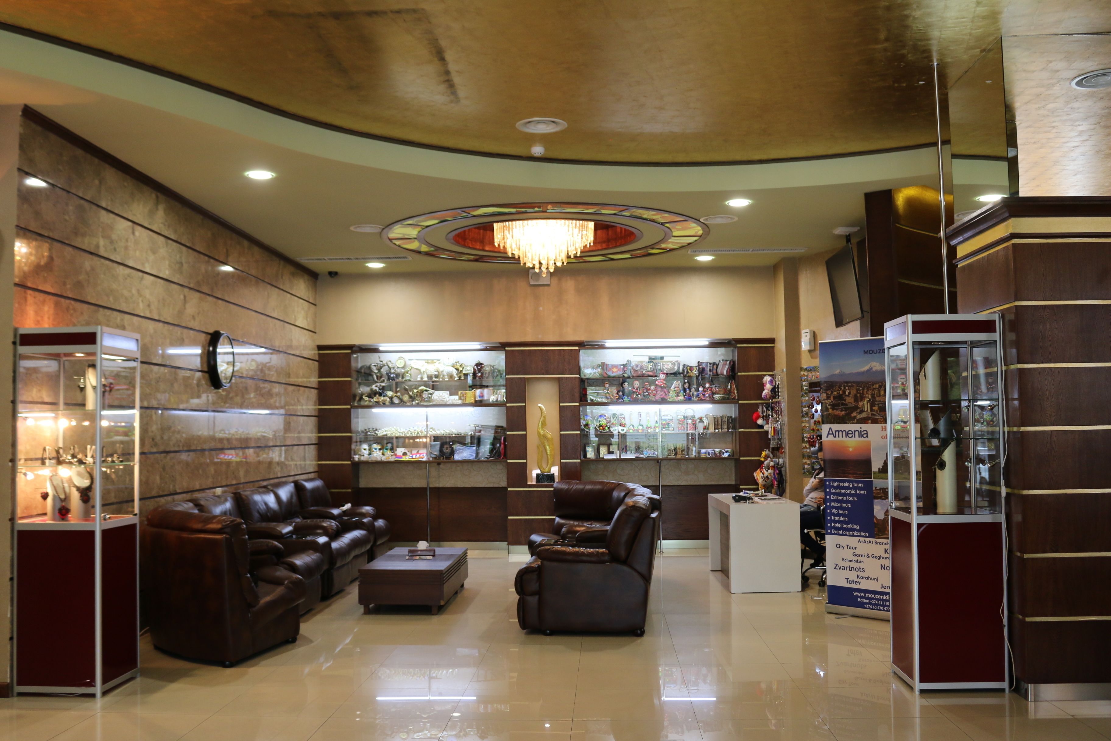 Hotel Nairi
