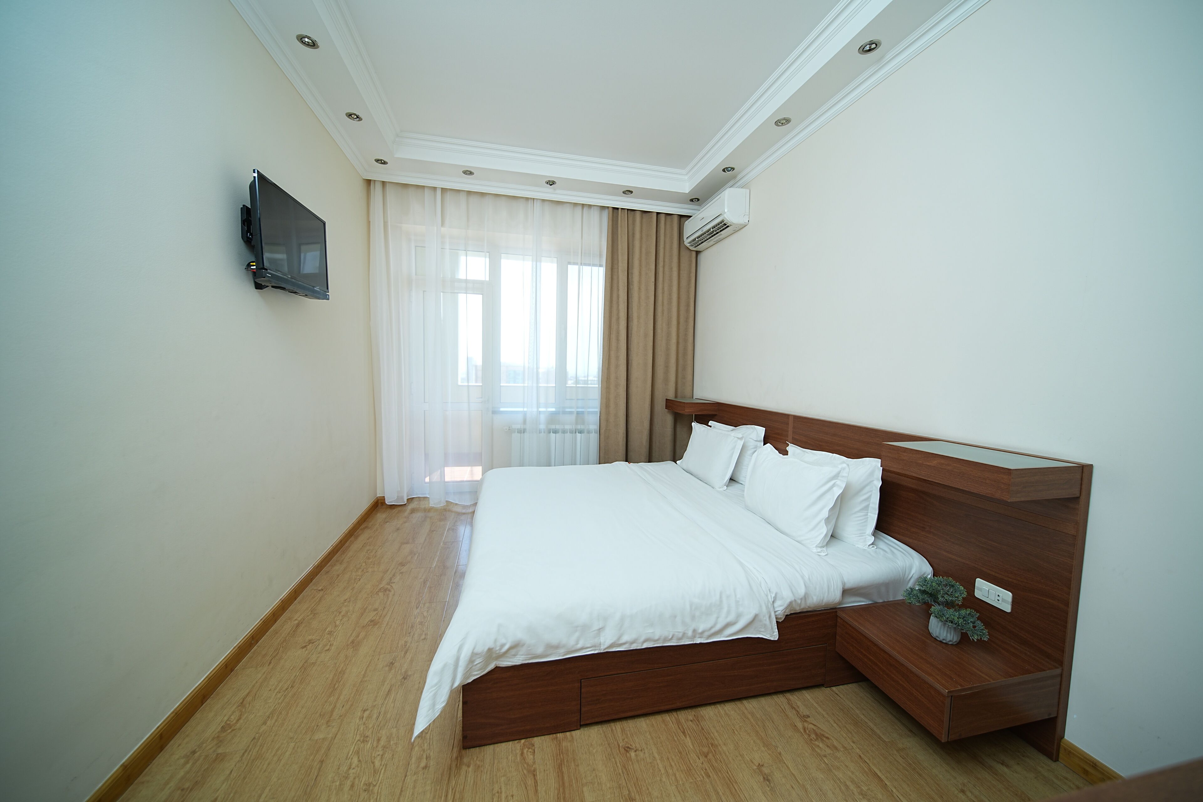 Sweet Home Apartments