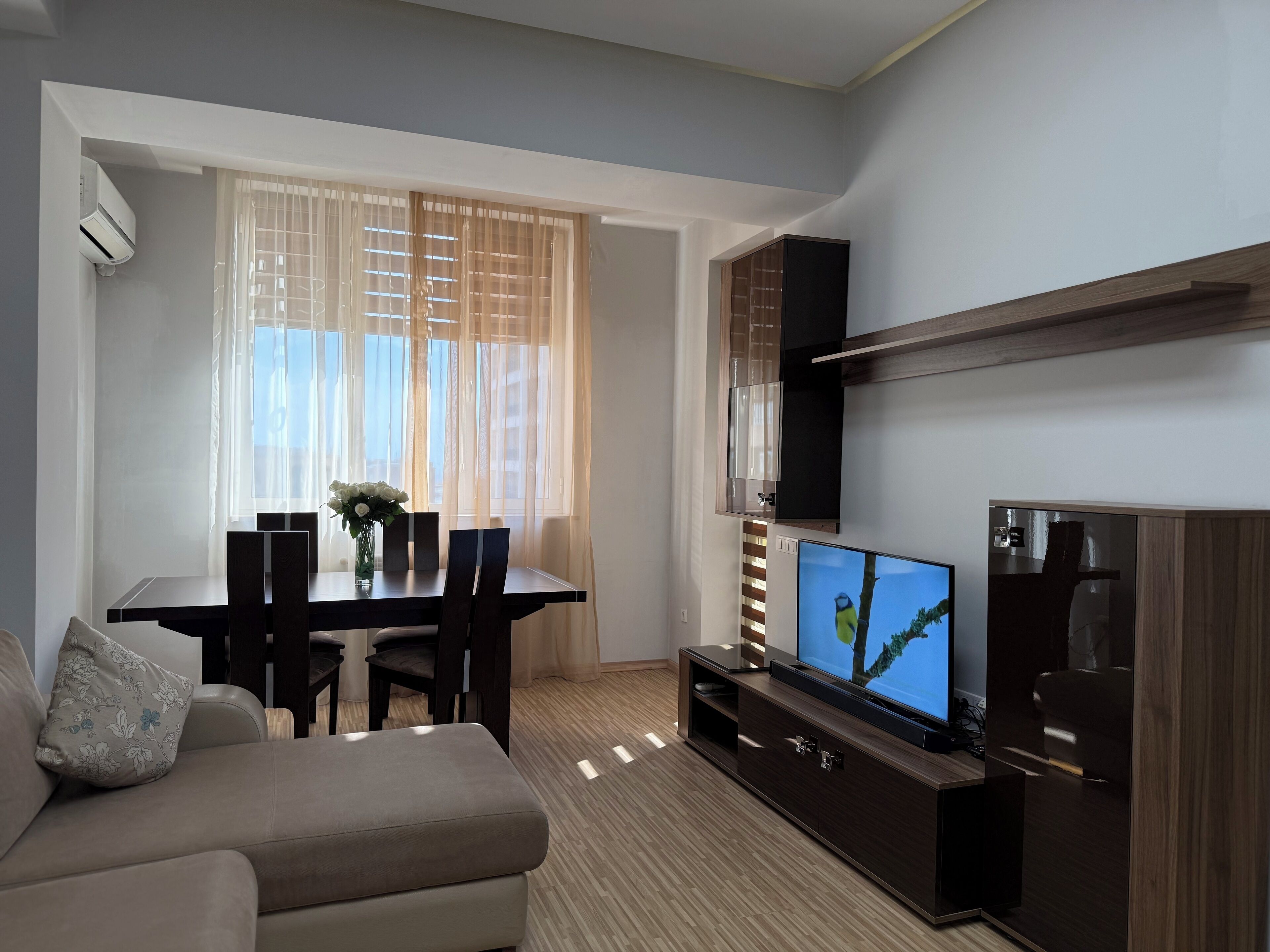 Sweet Home Apartments