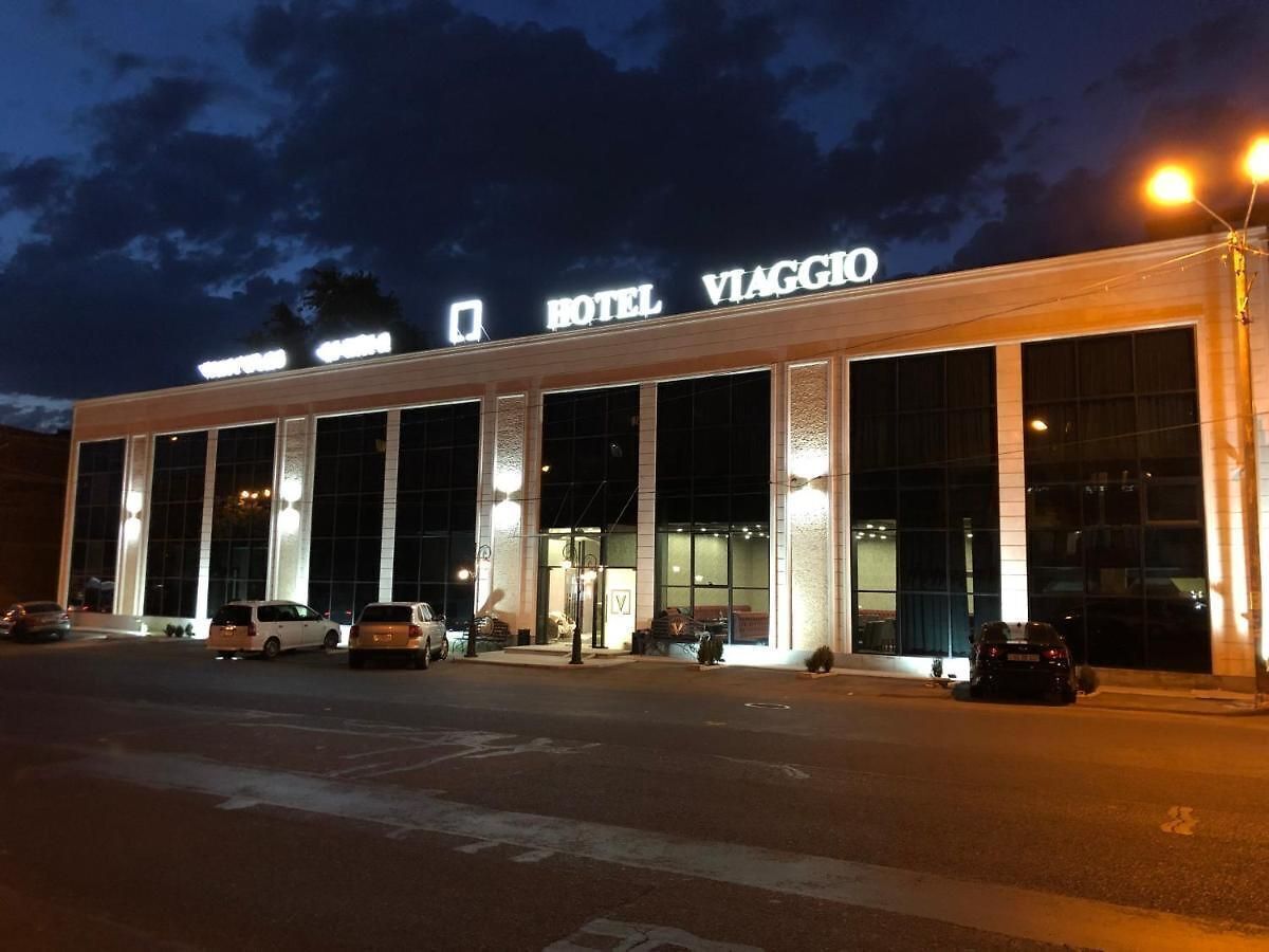 V Hotel & Tours