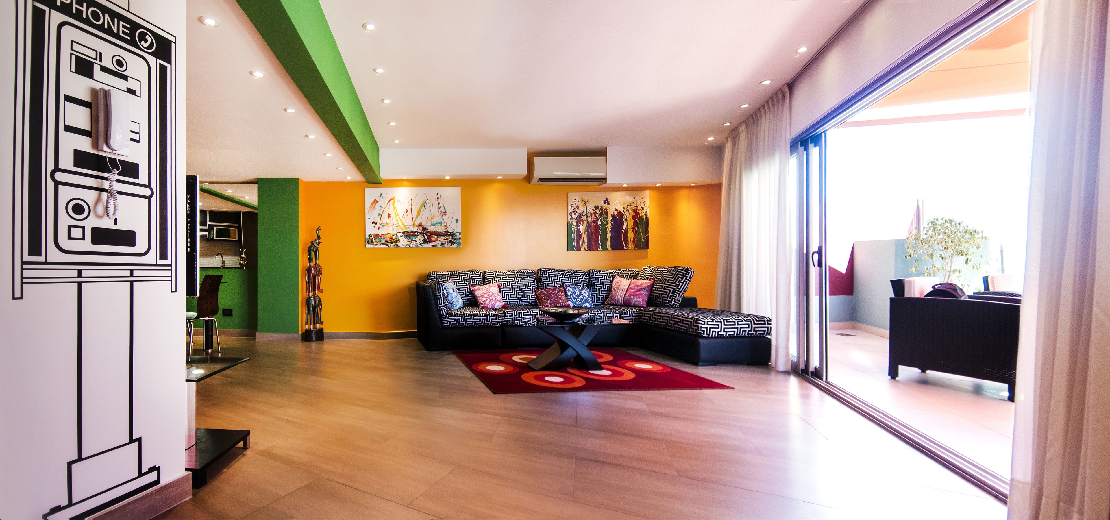 Shoshana Apart Boutique