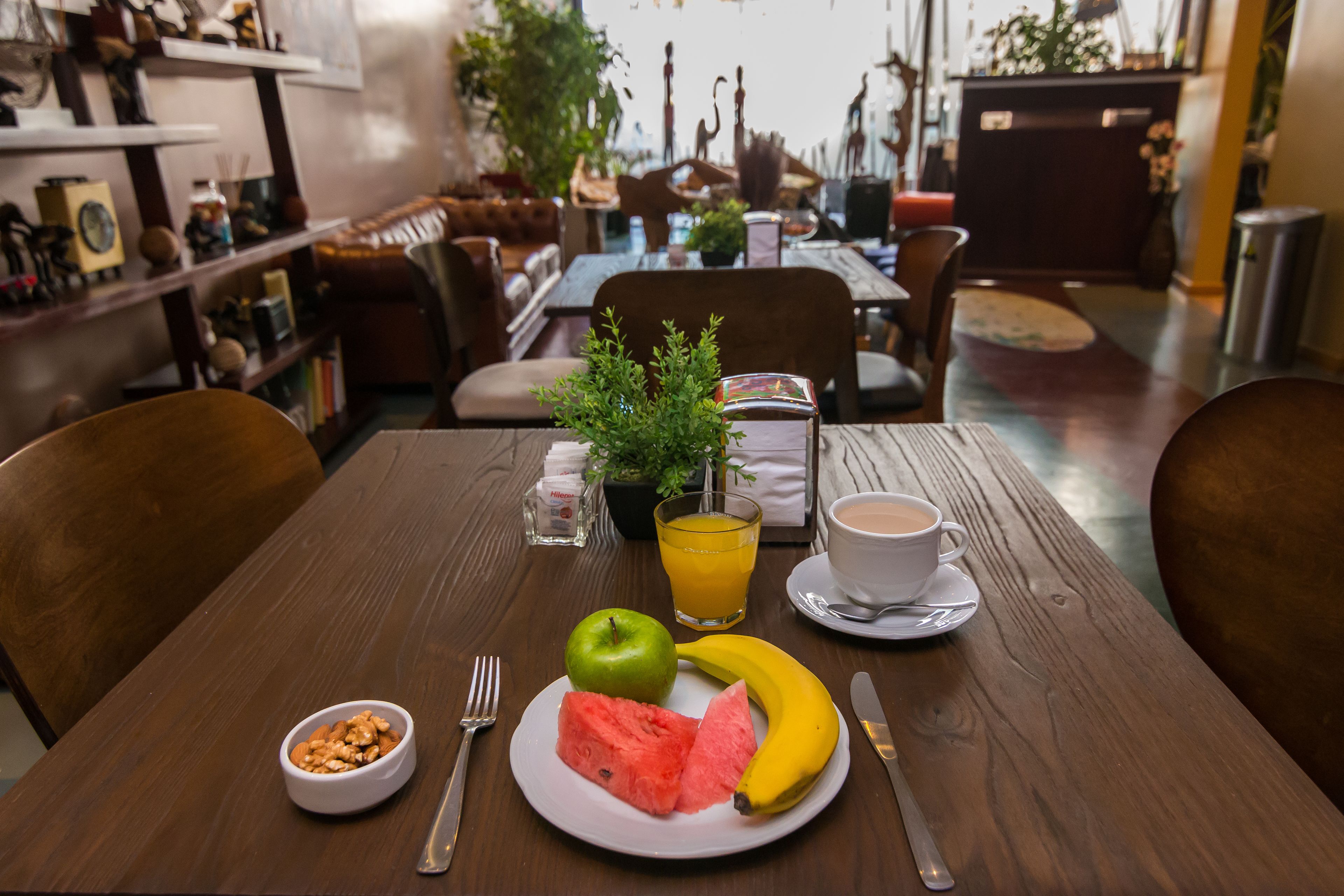 Shoshana Apart Boutique