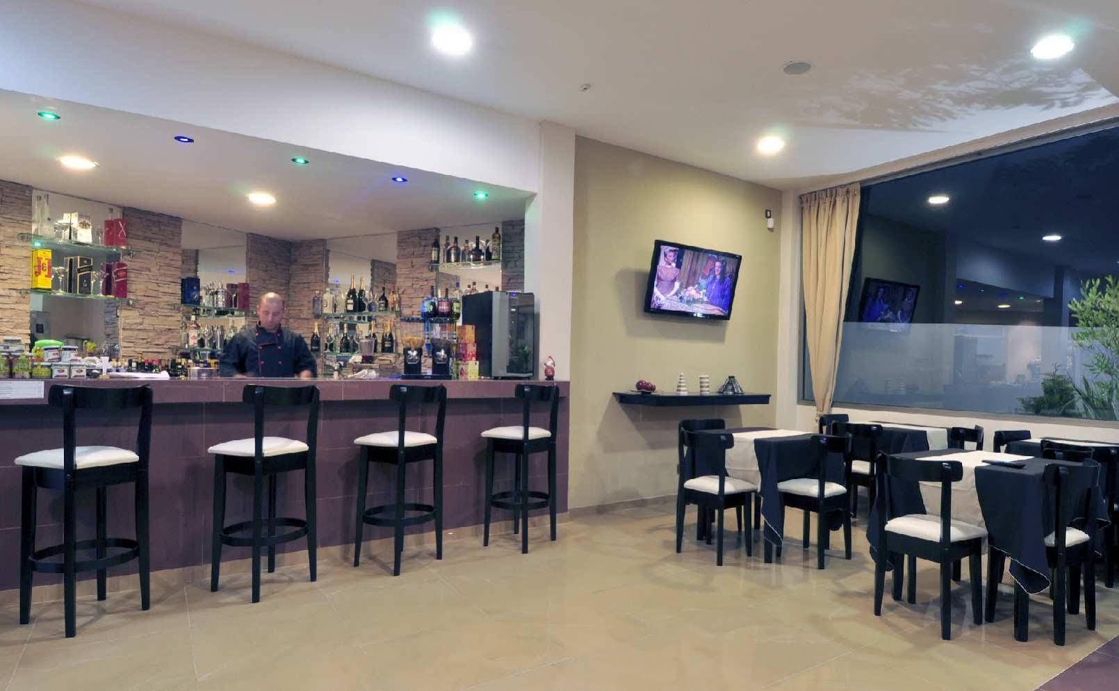 Mallak Apart Hotel