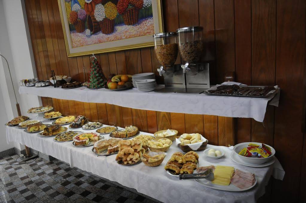 Hotel & Apart Argentino La Plata