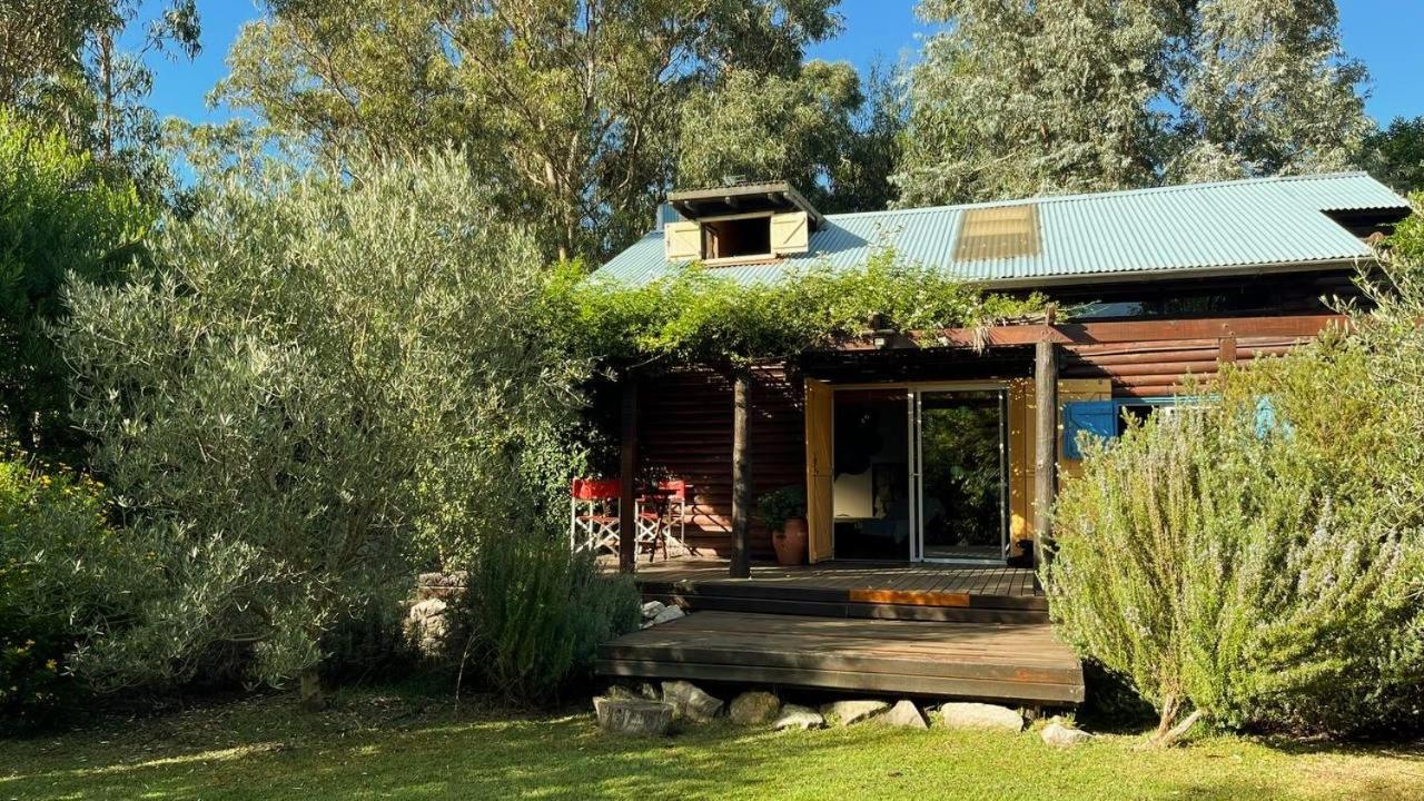Cabana Estilo Natural Los Acantilados