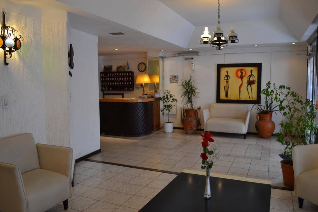 Hotel Dallas Center
