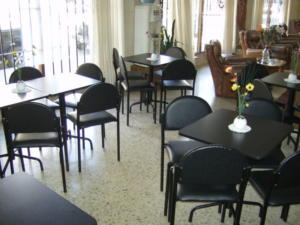 Hotel Sousas
